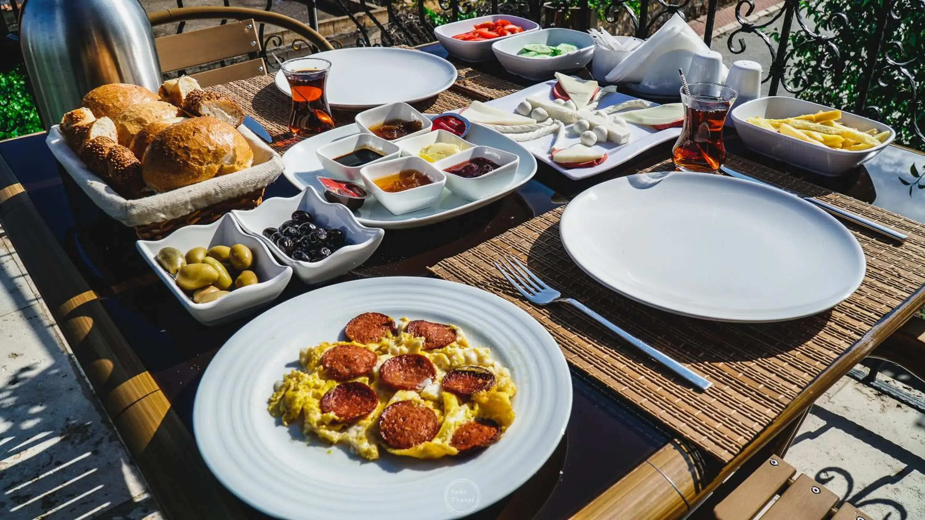 Continental breakfast in Capiedra Hotel Continental breakfast in Capiedra Hotel