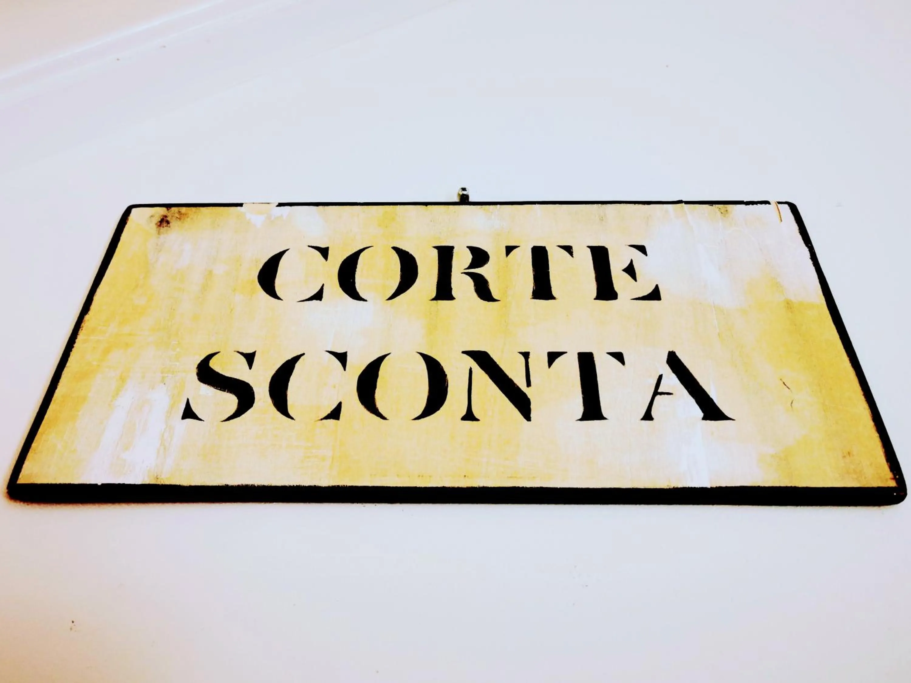 Property logo or sign in La Corte Sconta B&B
