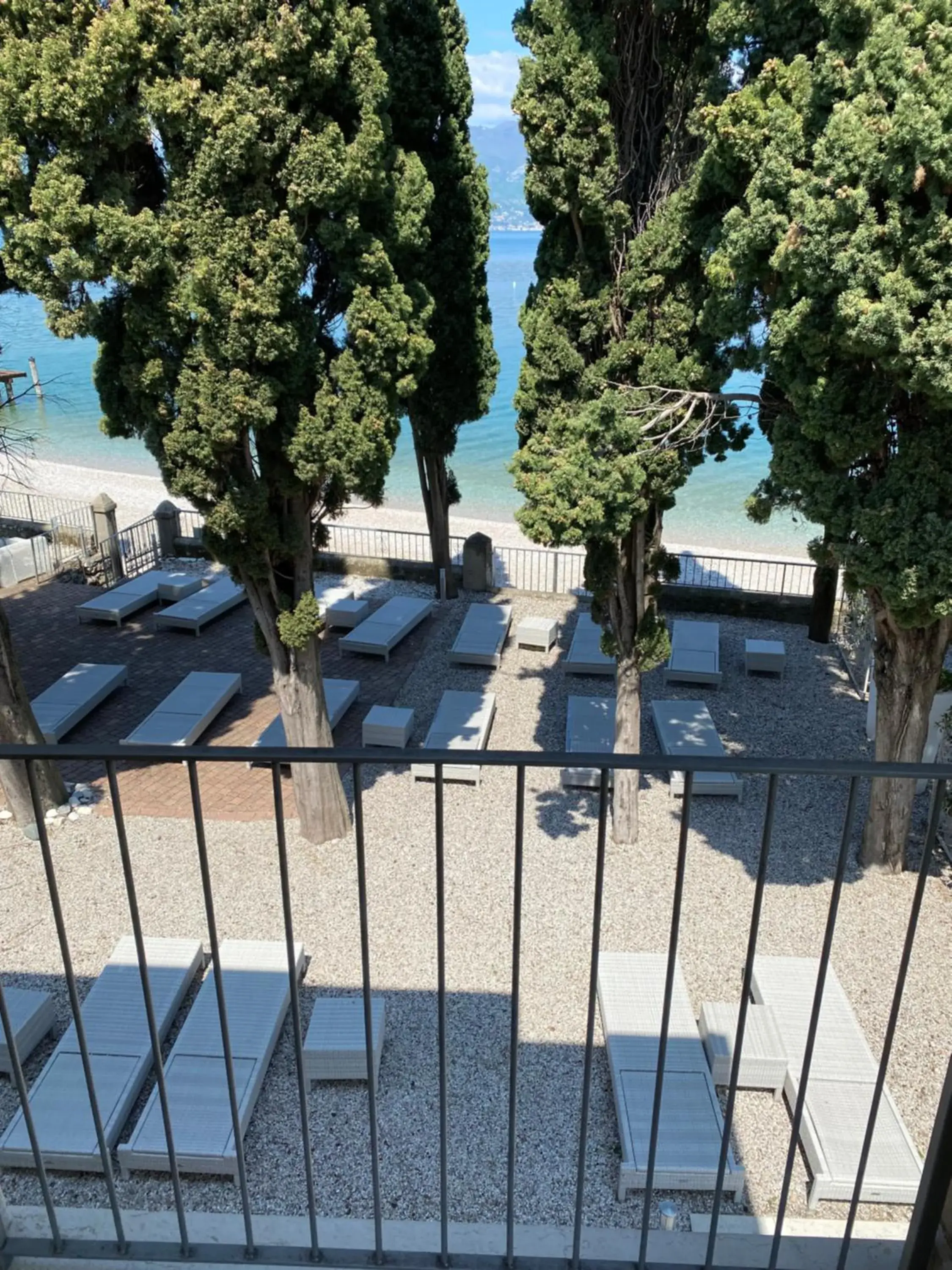 Lake view, Pool View in Hotel Baia dei Pini