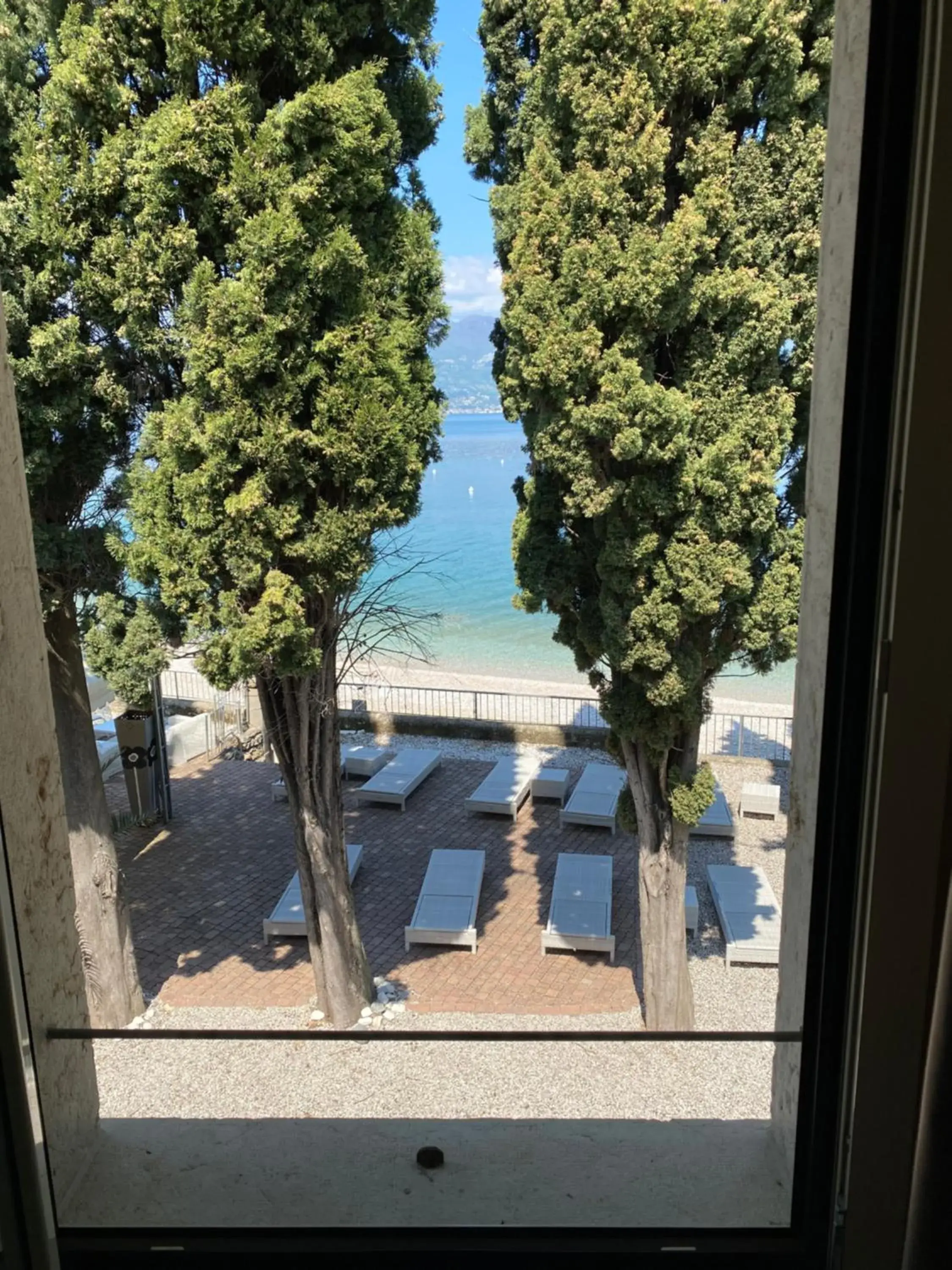 Lake view, Pool View in Hotel Baia dei Pini