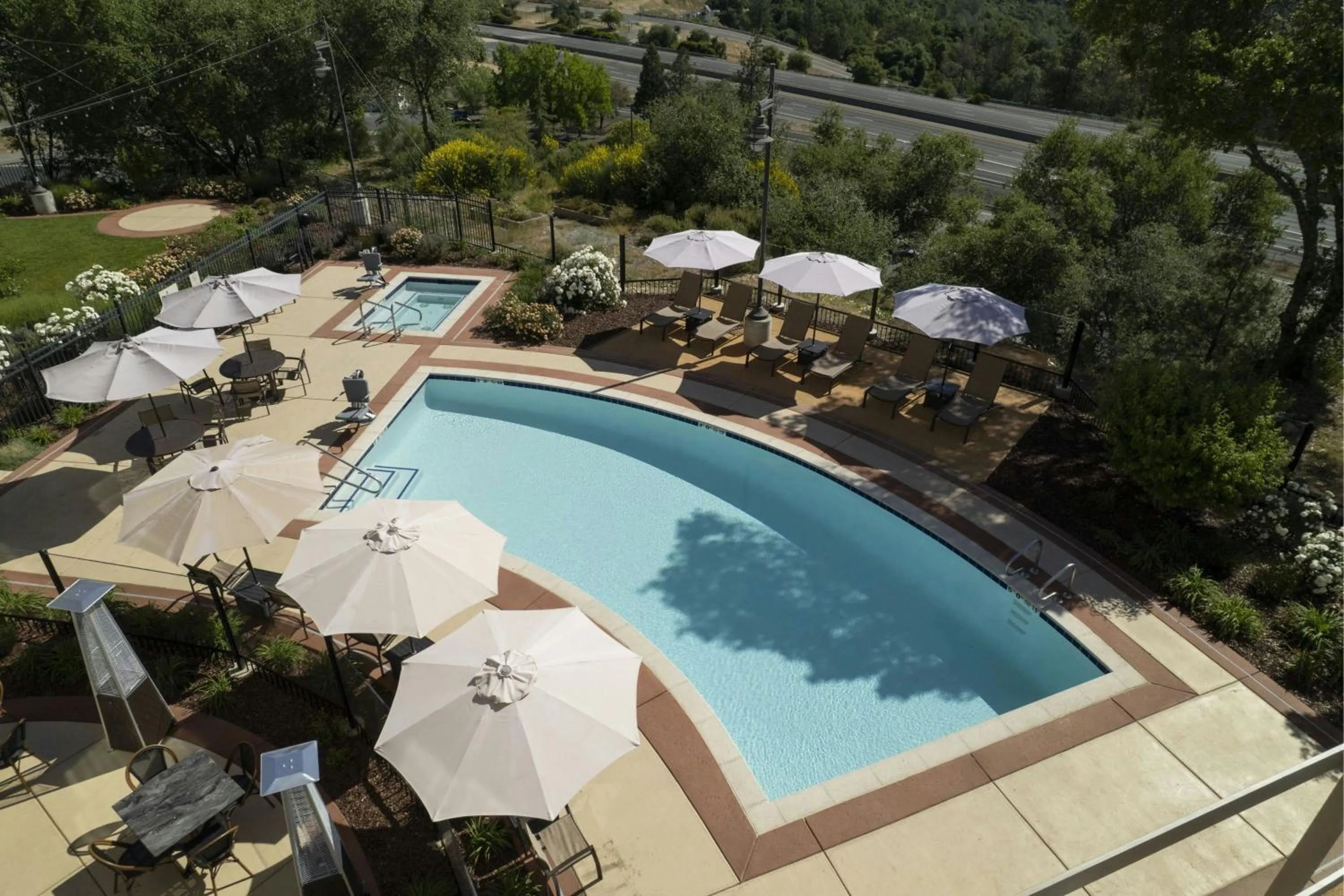 Swimming pool in Hotel Vista Sierra