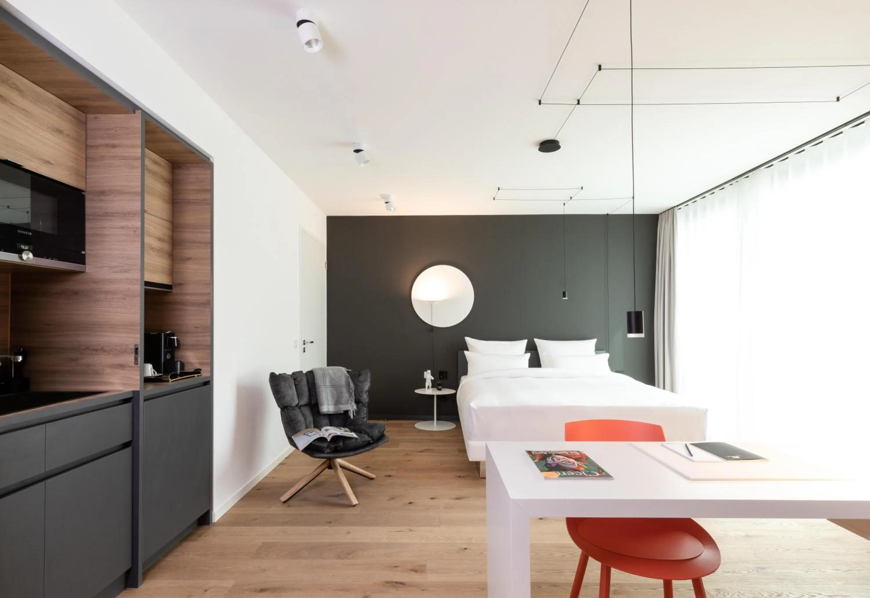 Bed in KPM Hotel & Residences Berlin, a Member of Design Hotels