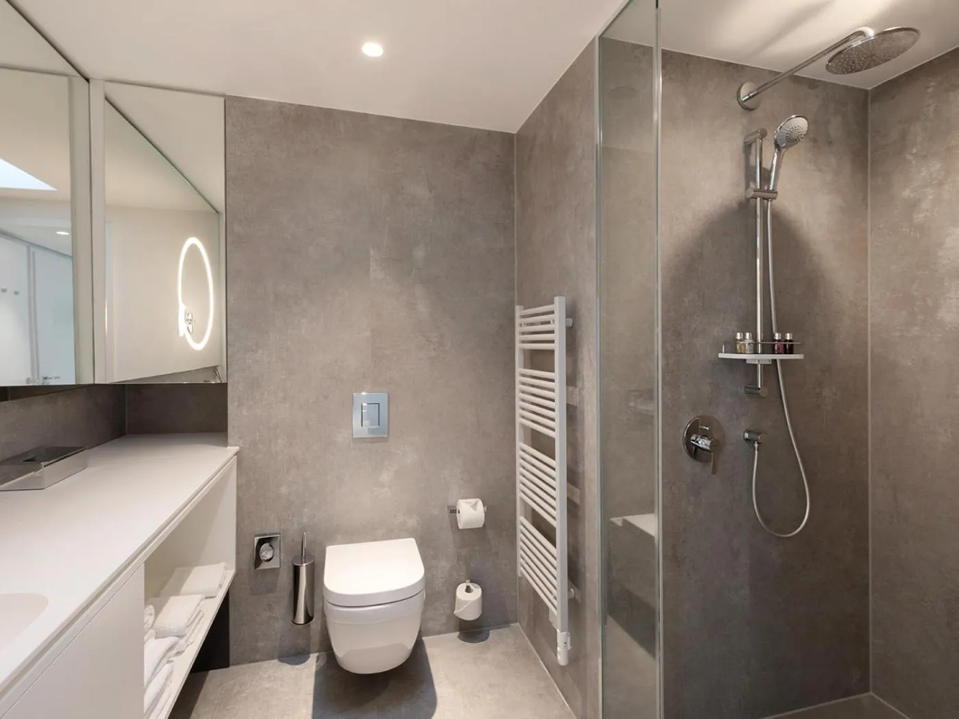 Bathroom in KPM Hotel & Residences Berlin, a Member of Design Hotels