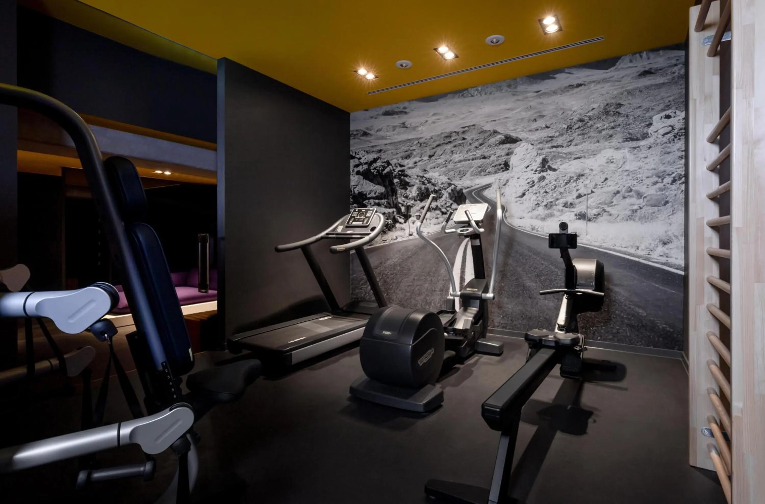 Activities in KPM Hotel & Residences Berlin, a Member of Design Hotels