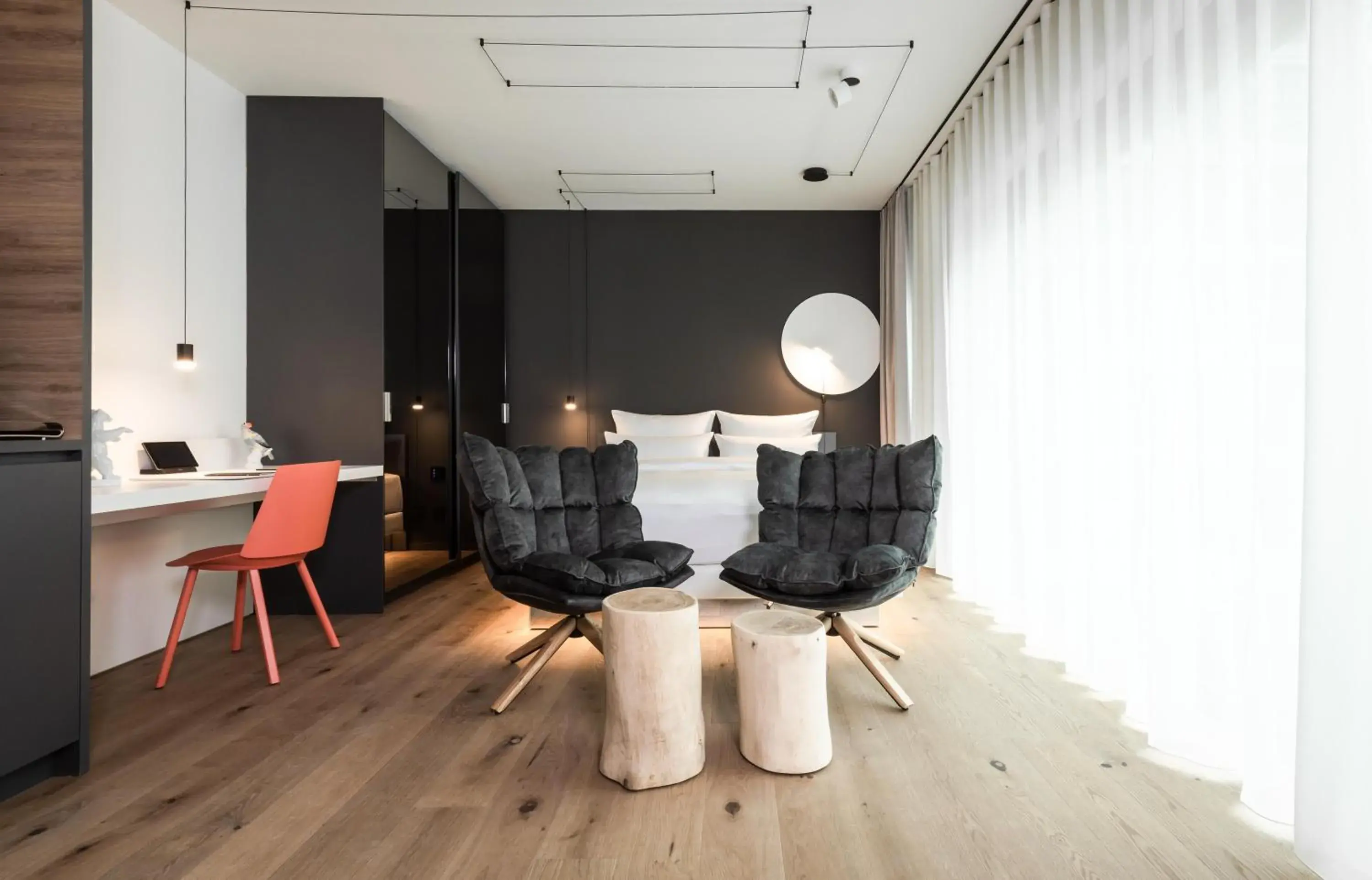 Bed in KPM Hotel & Residences Berlin, a Member of Design Hotels Bed in KPM Hotel & Residences Berlin, a Member of Design Hotels