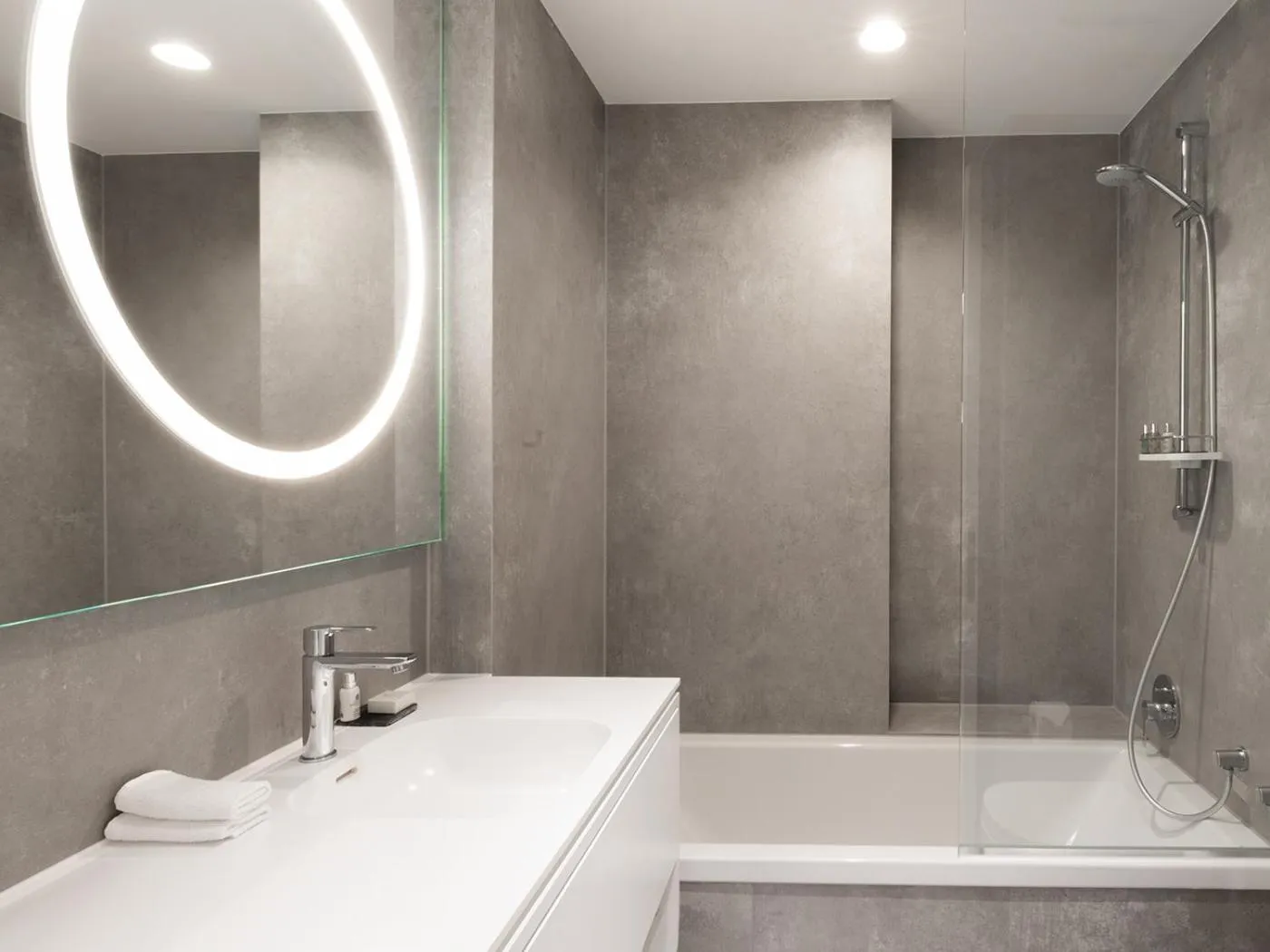 Bathroom in KPM Hotel & Residences Berlin, a Member of Design Hotels