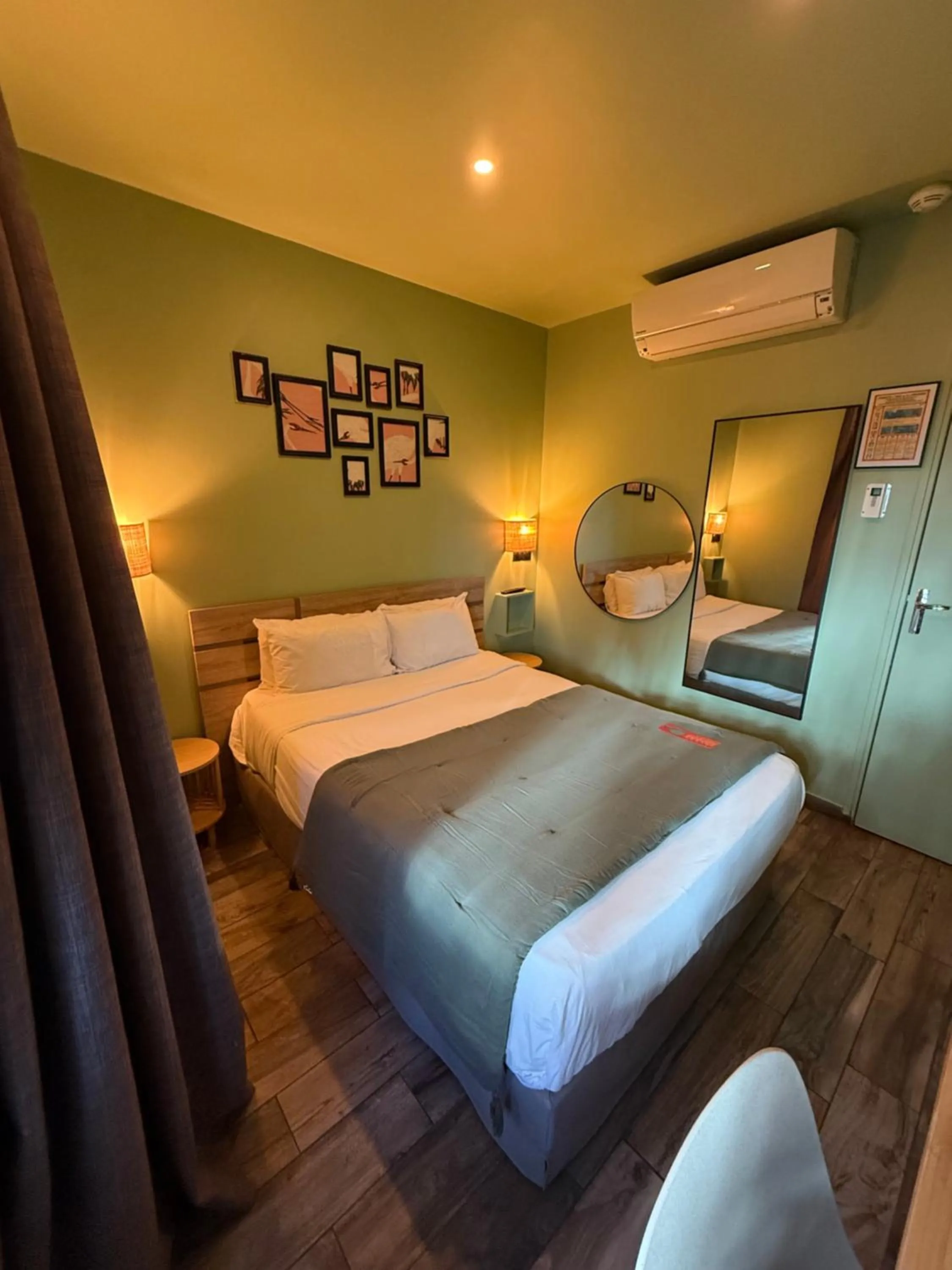 Bed in Hotel de Berne