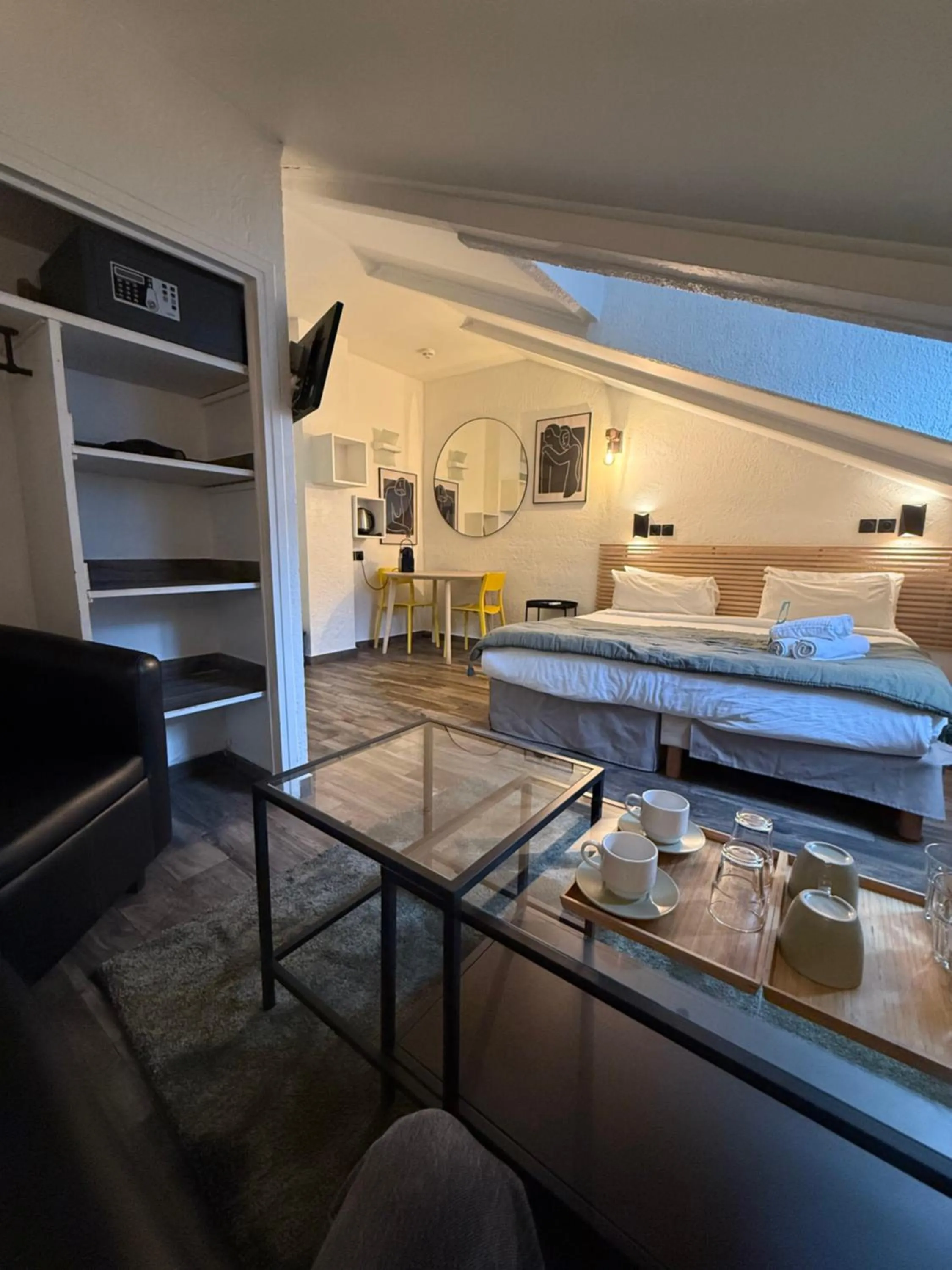 Bedroom, Bed in Hotel de Berne