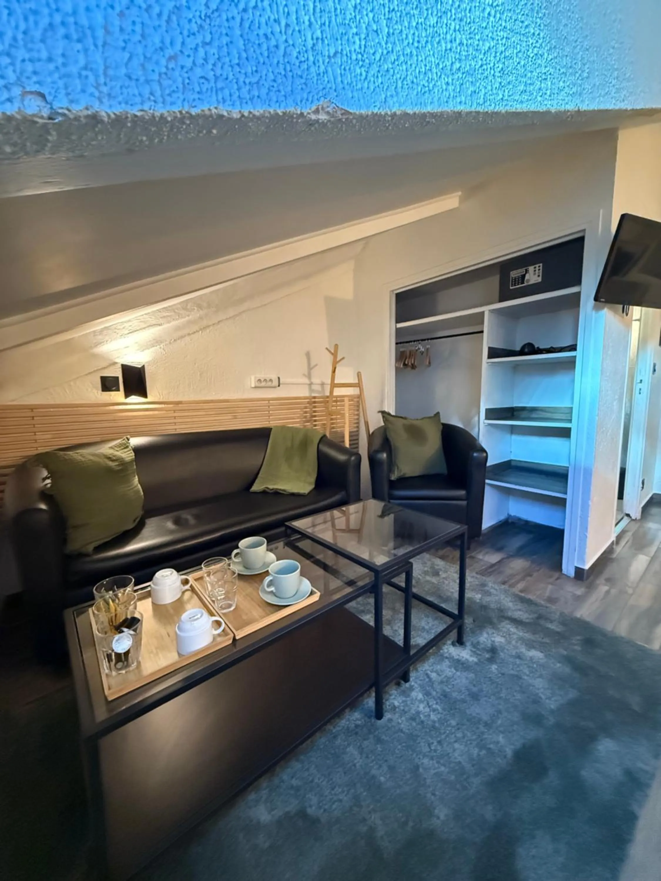 Seating area in Hotel de Berne