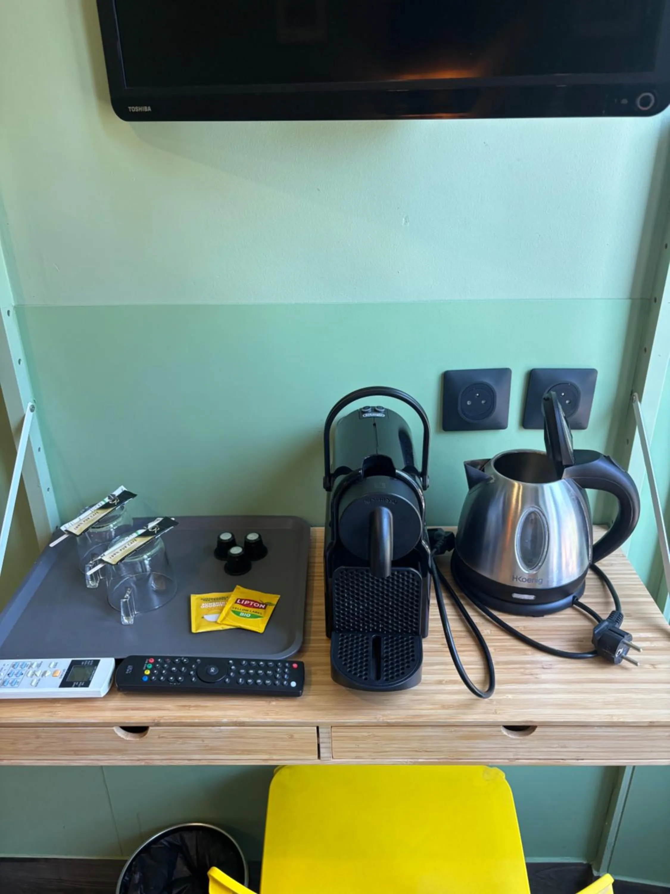 Coffee/tea facilities in Hotel de Berne