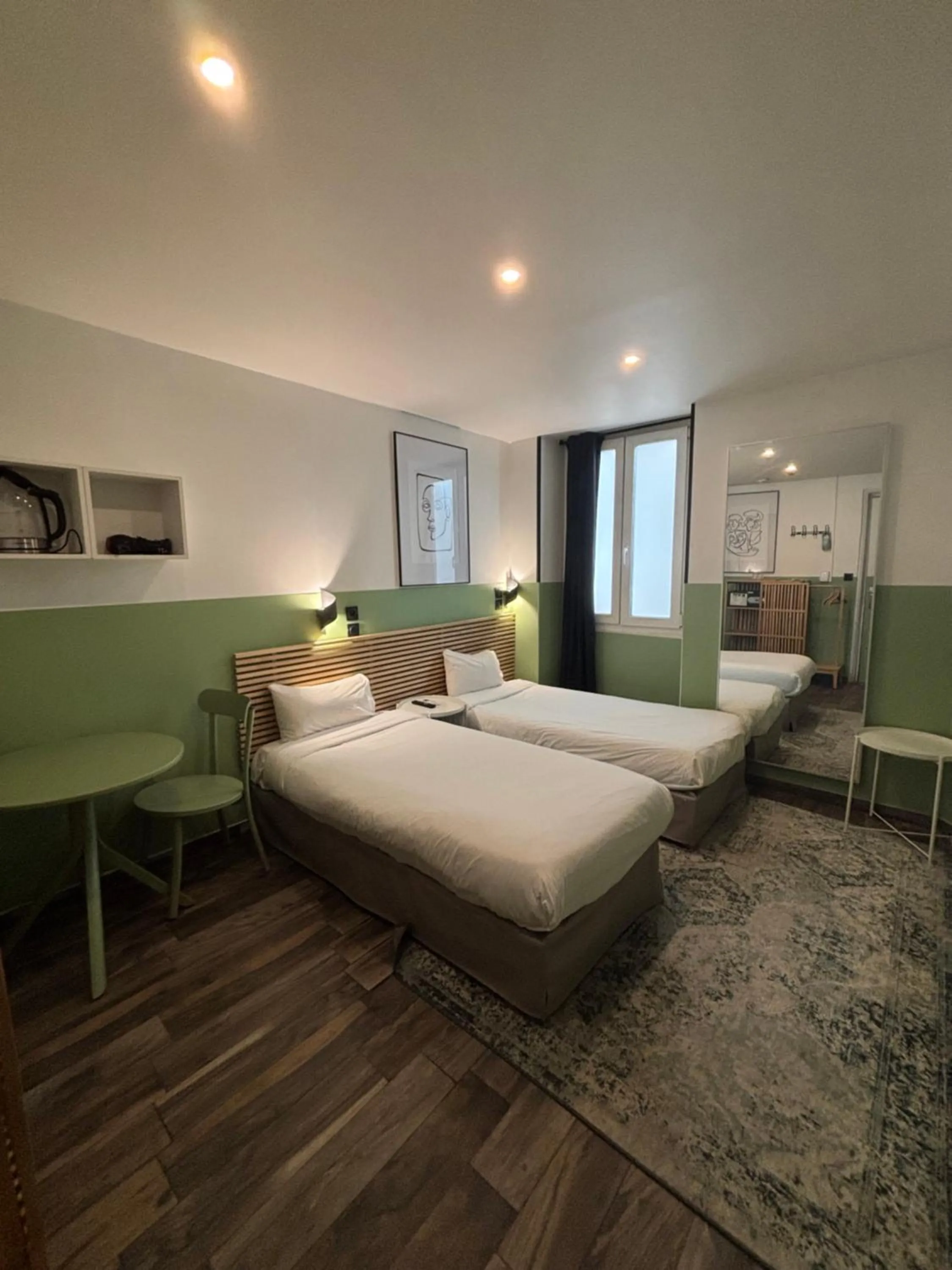 Bed in Hotel de Berne