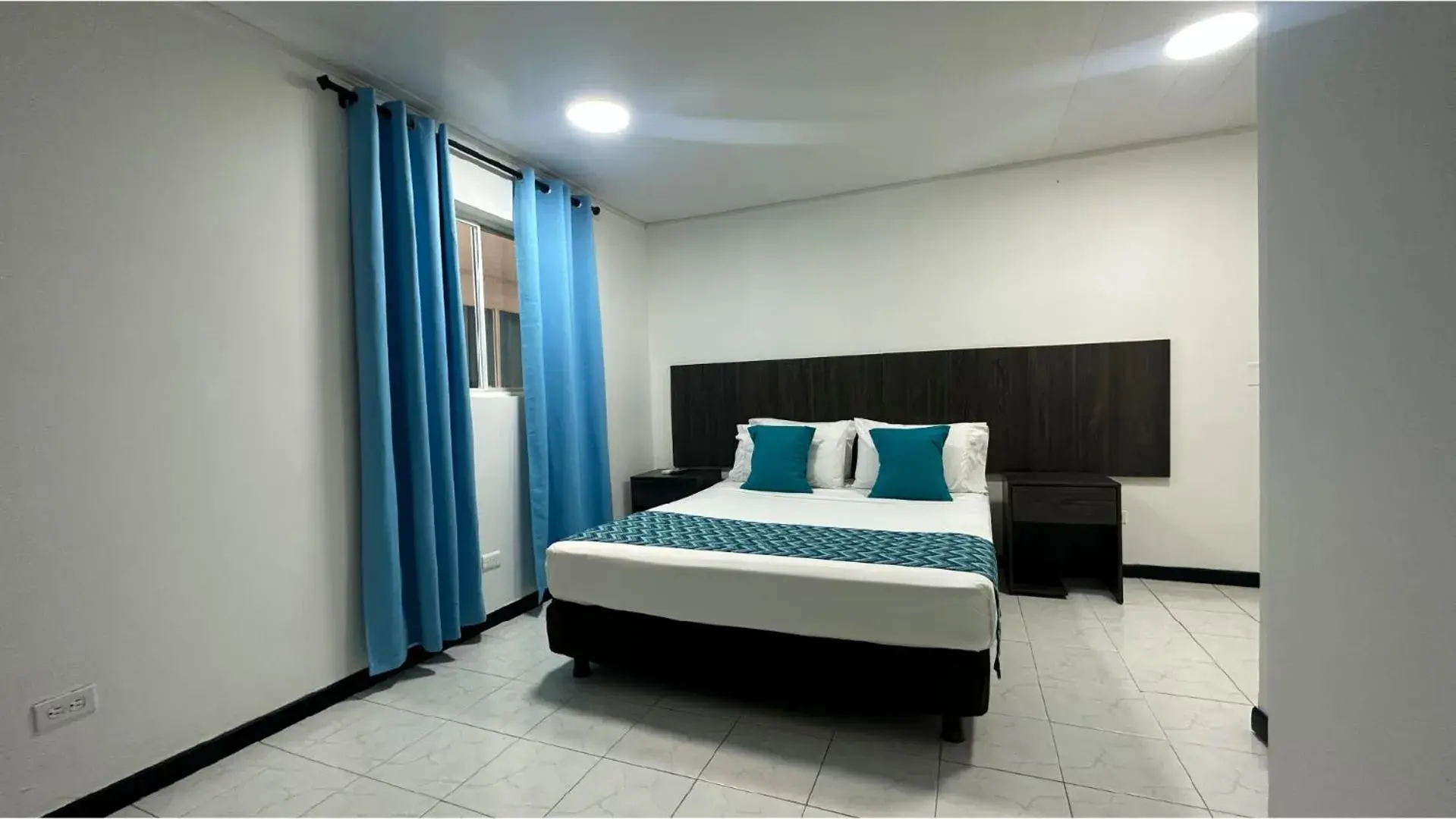 Bed in Hotel Tower by On vacation Bed in Hotel Tower by On vacation