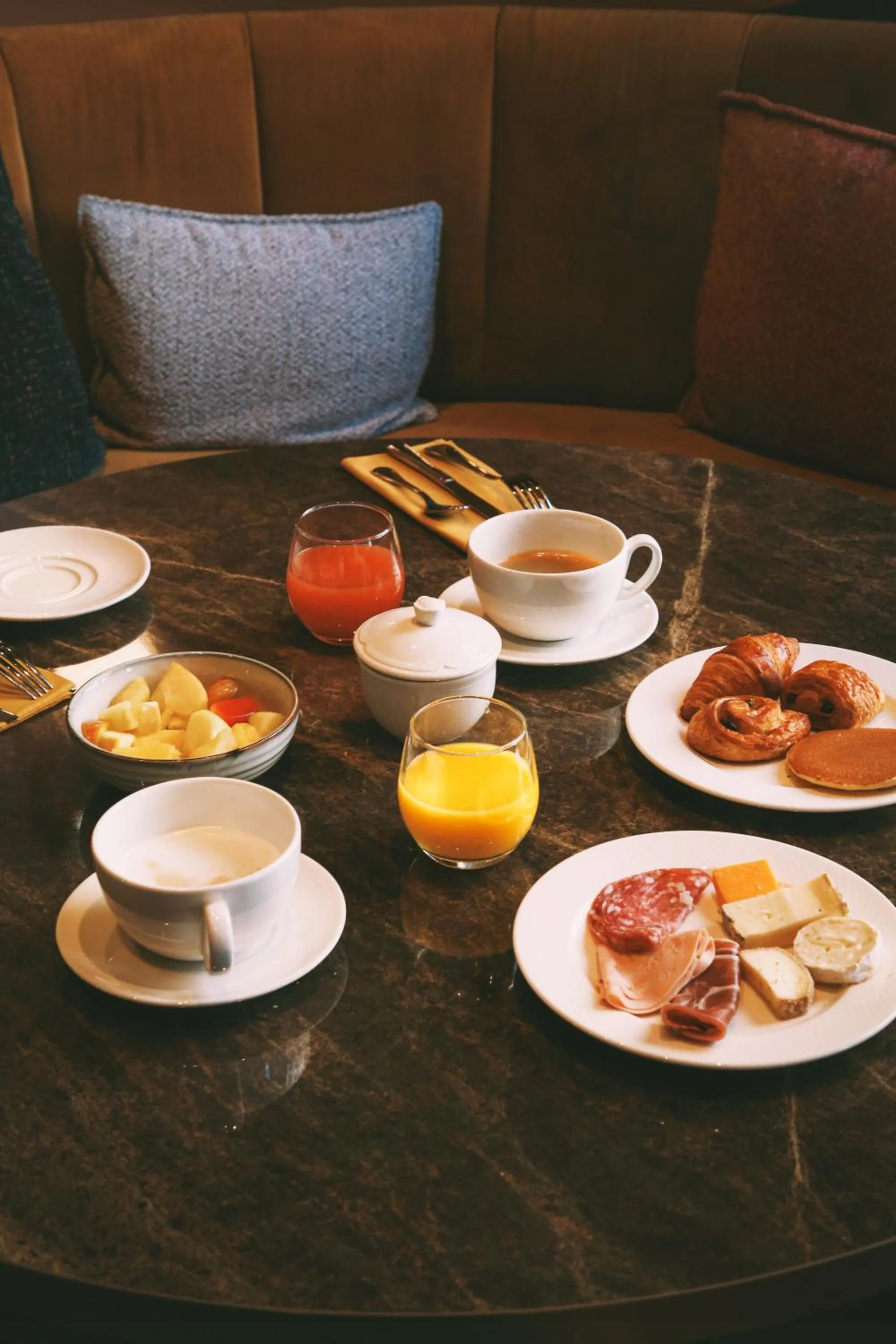 Lounge or bar in Grand Hotel Bellevue - Grand Place