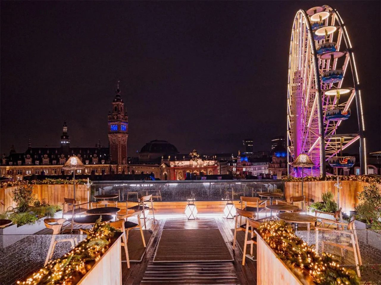 Night in Grand Hotel Bellevue - Grand Place