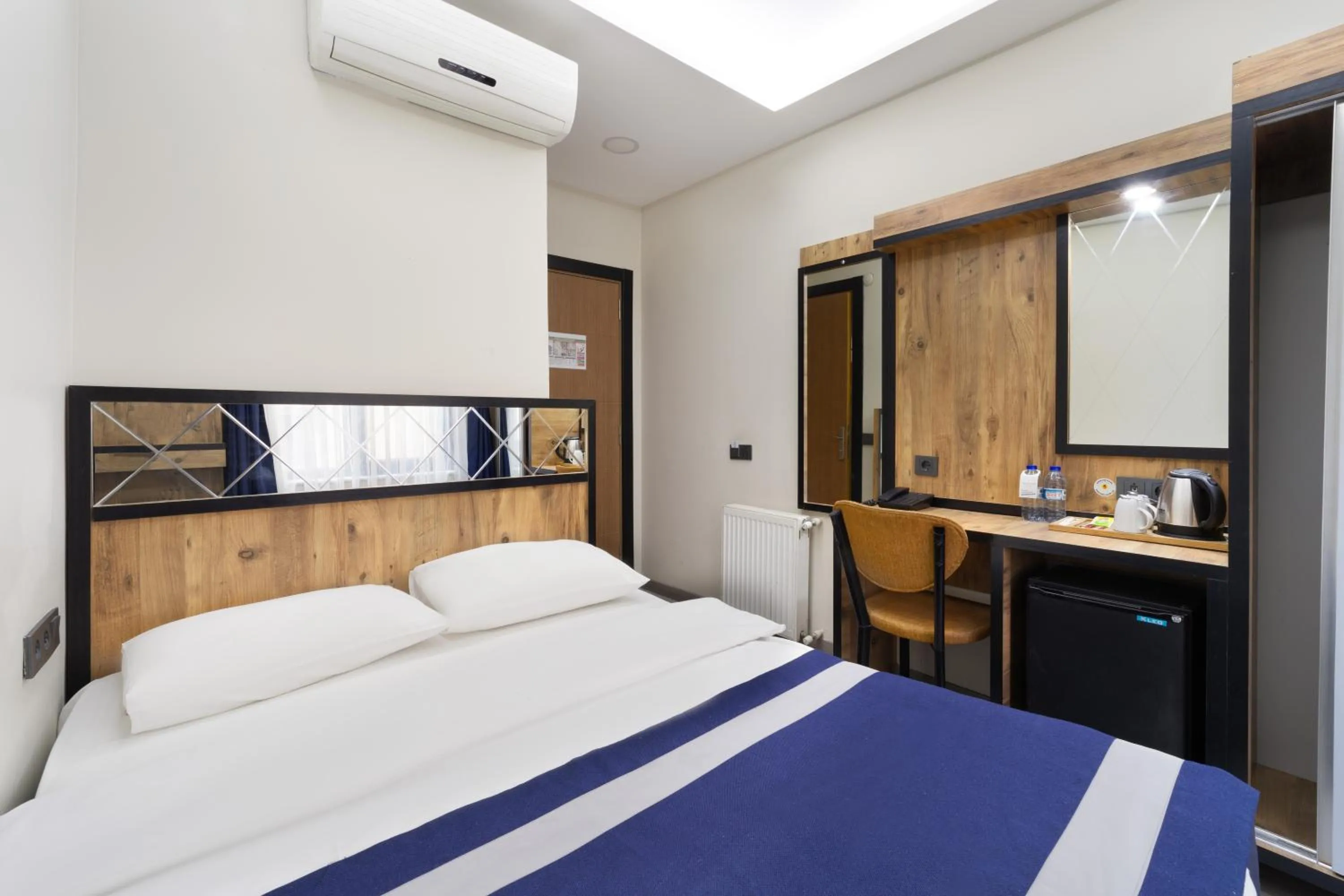 Bedroom, Bed in Vizyon Hotel - Old City