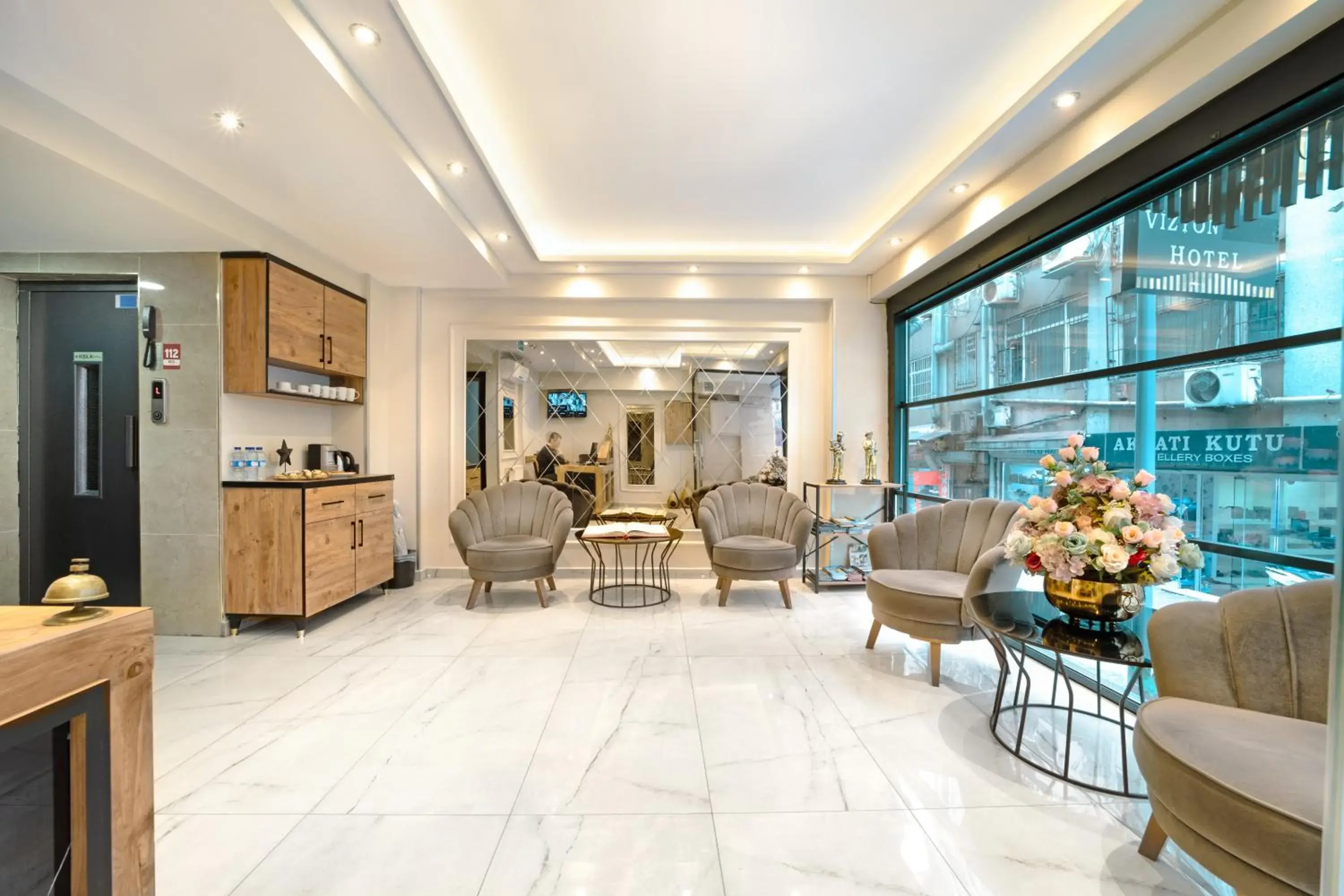 Lobby or reception in Vizyon Hotel - Old City Lobby or reception in Vizyon Hotel - Old City