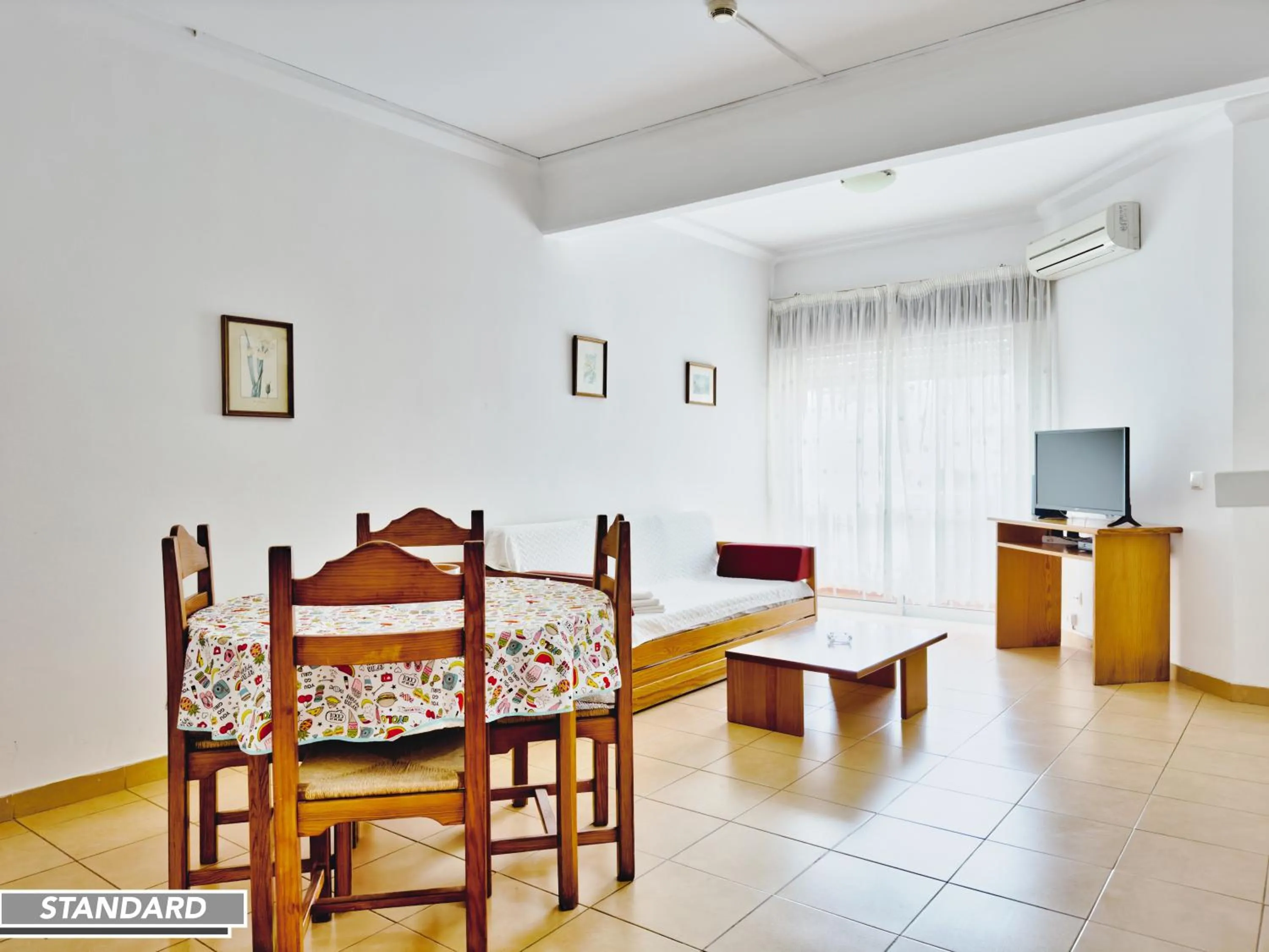 Squash Club Apartamentos