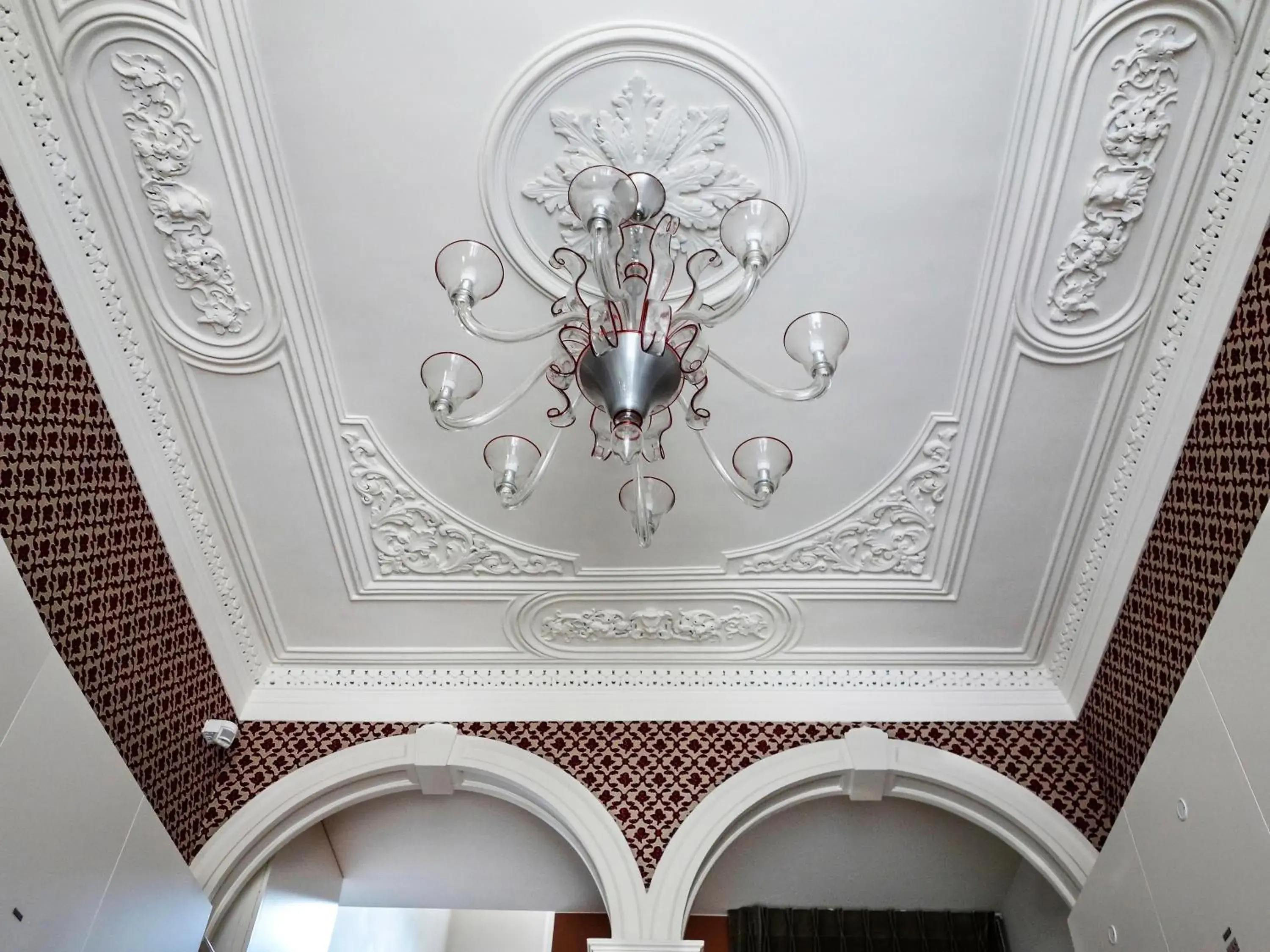 Facade/entrance in Residentas Apostolos Facade/entrance in Residentas Apostolos