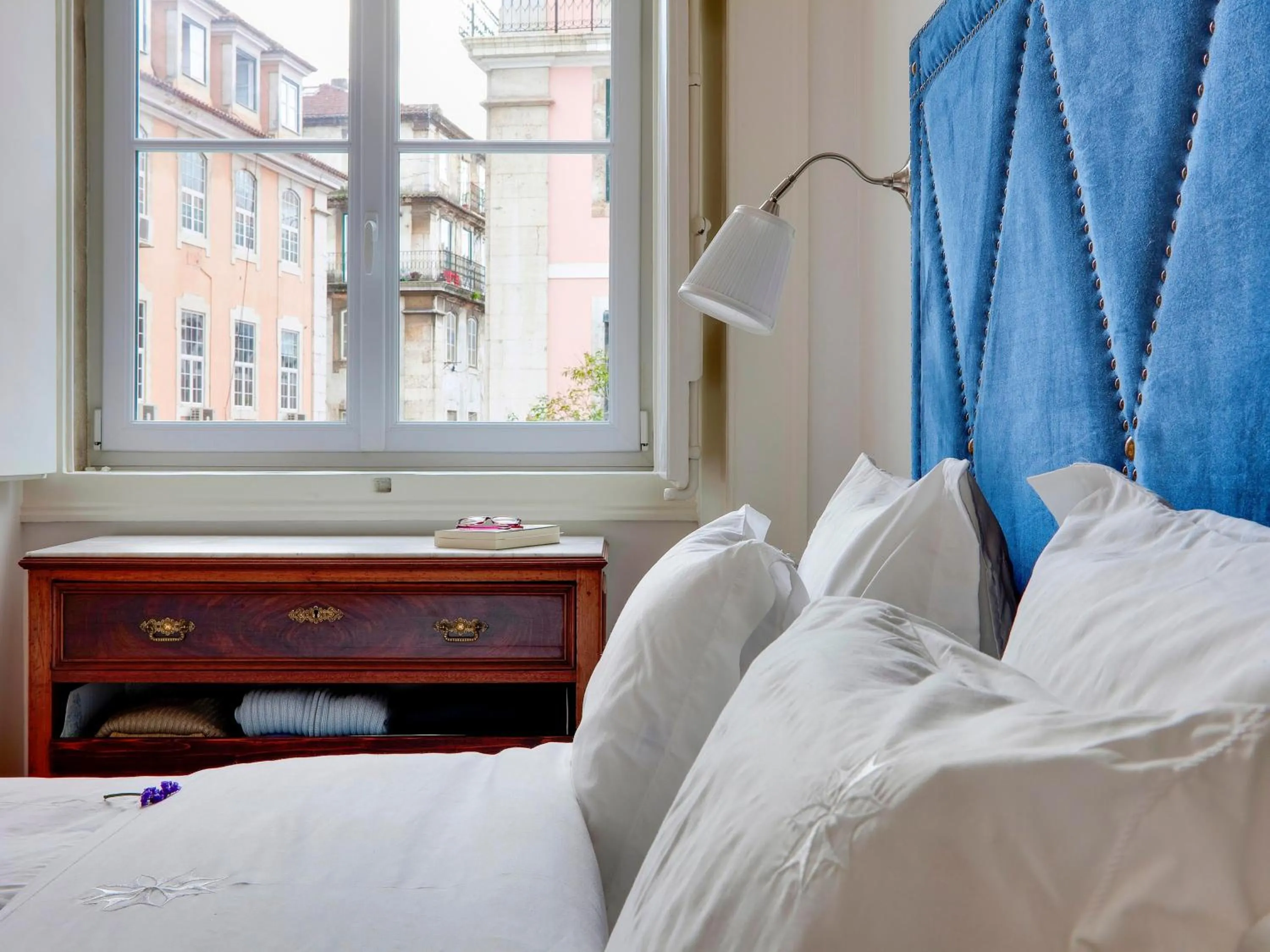 Bed in Residentas Apostolos