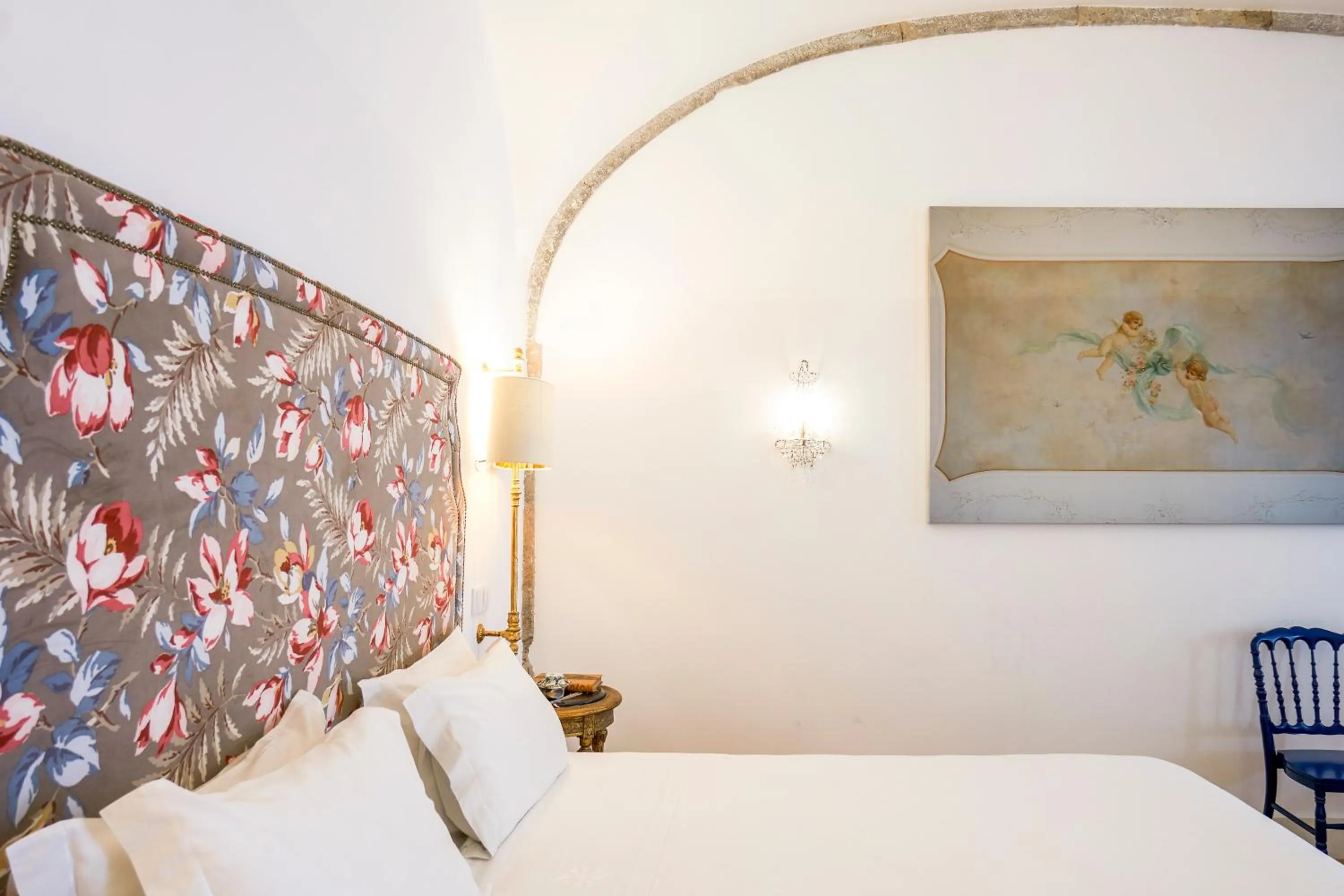 Bed in Residentas Apostolos