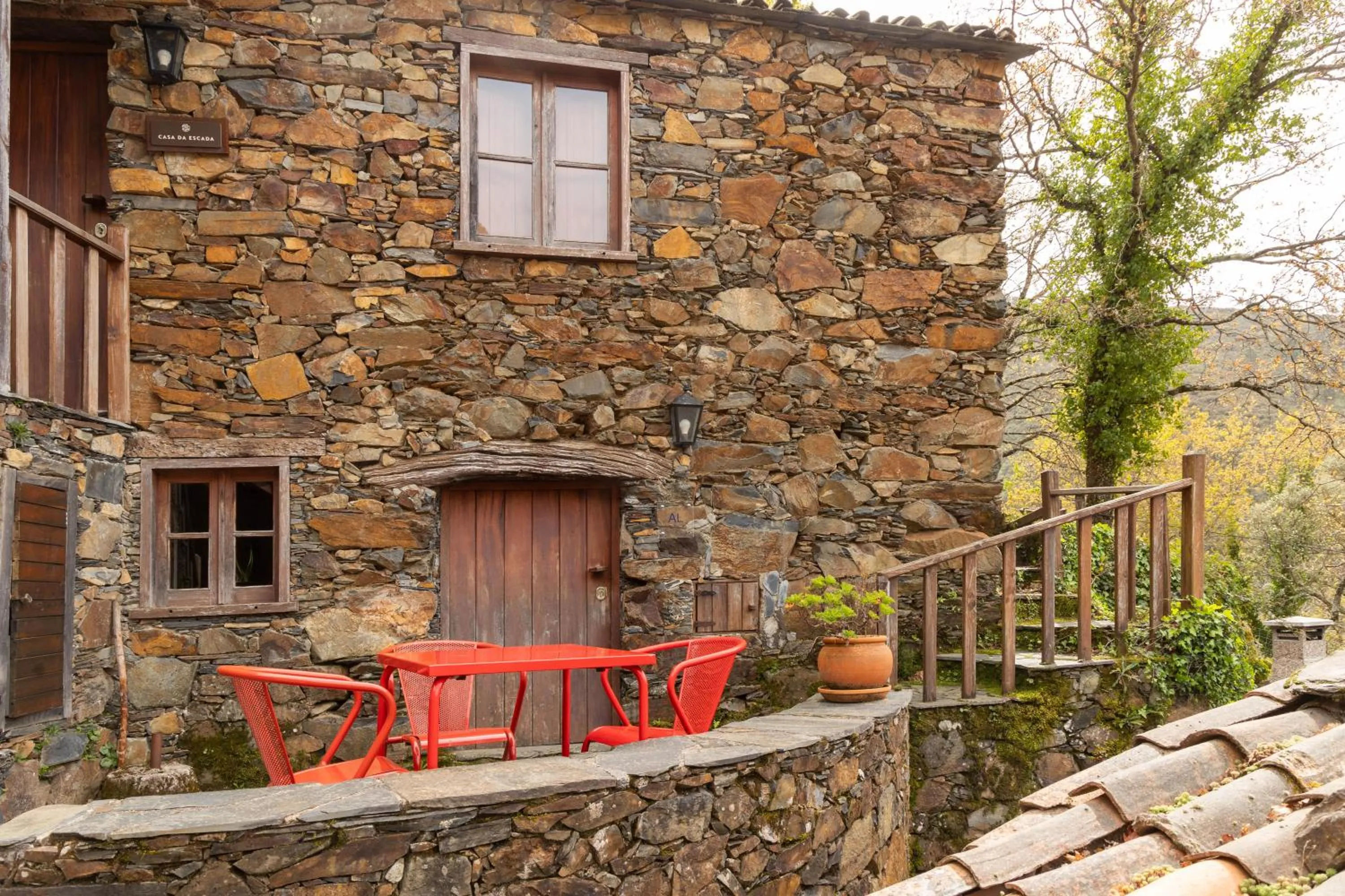 Patio in Cerdeira - Home for Creativity