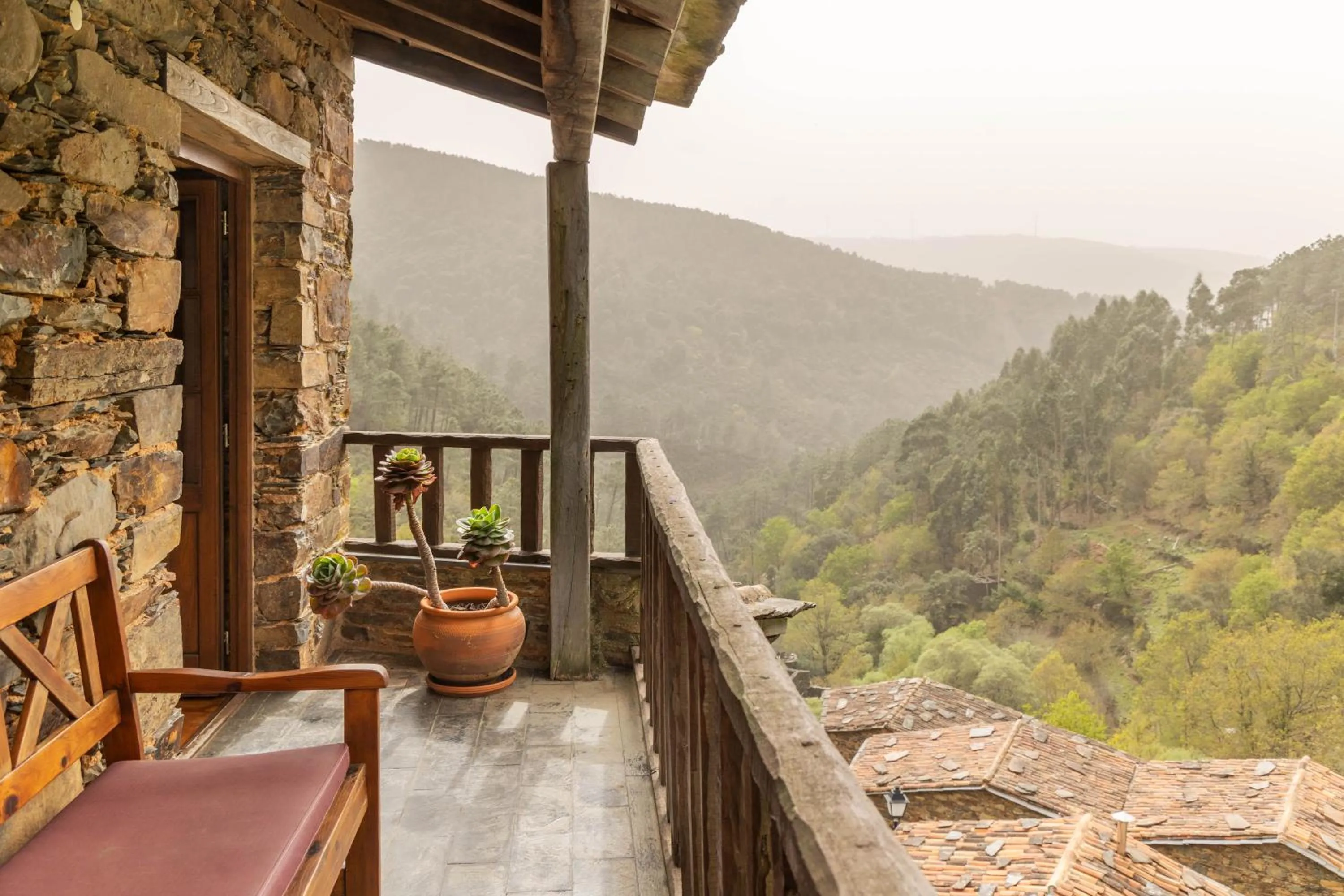 Natural landscape in Cerdeira - Home for Creativity