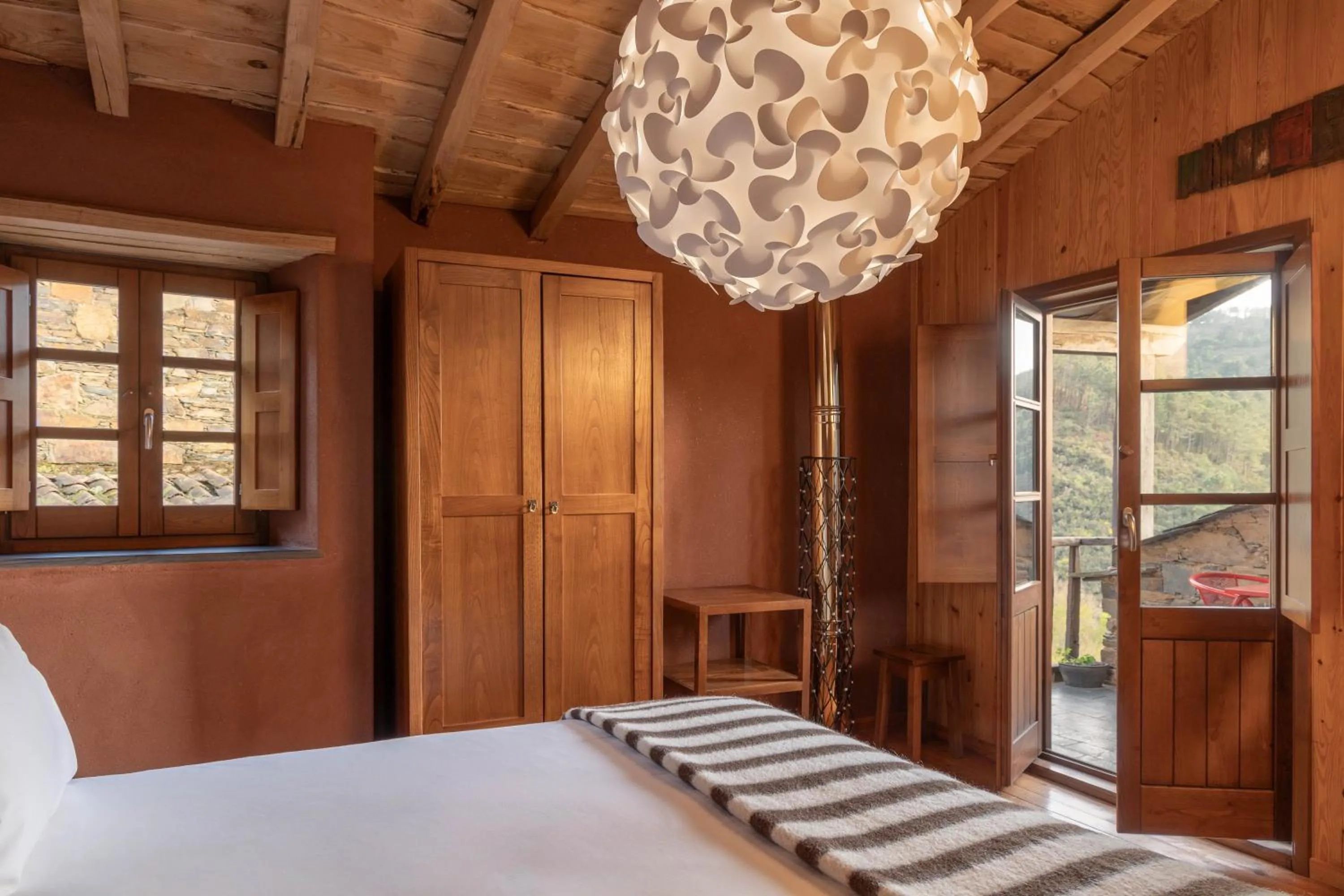 Bedroom, Bed in Cerdeira - Home for Creativity