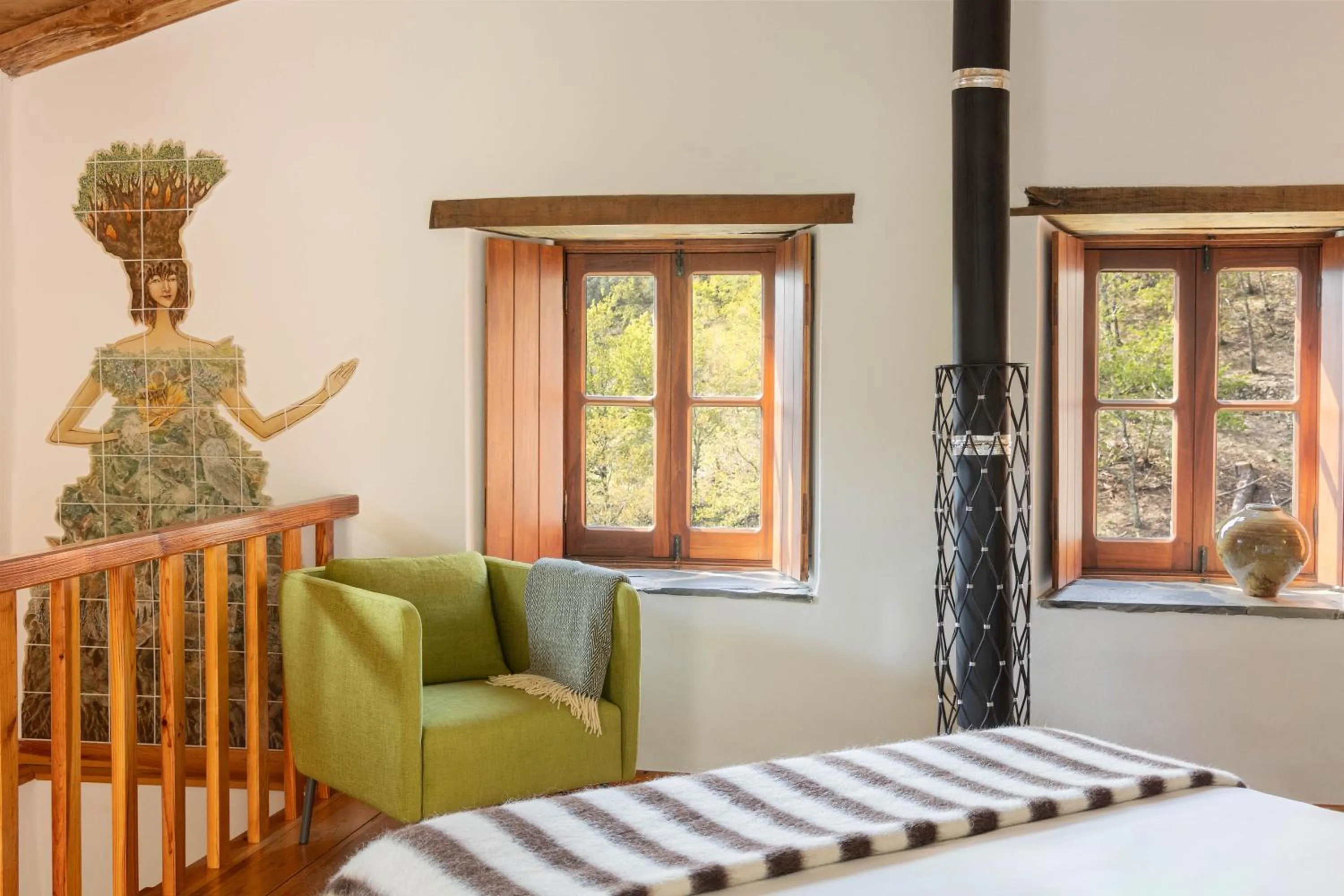 Living room, Bed in Cerdeira - Home for Creativity