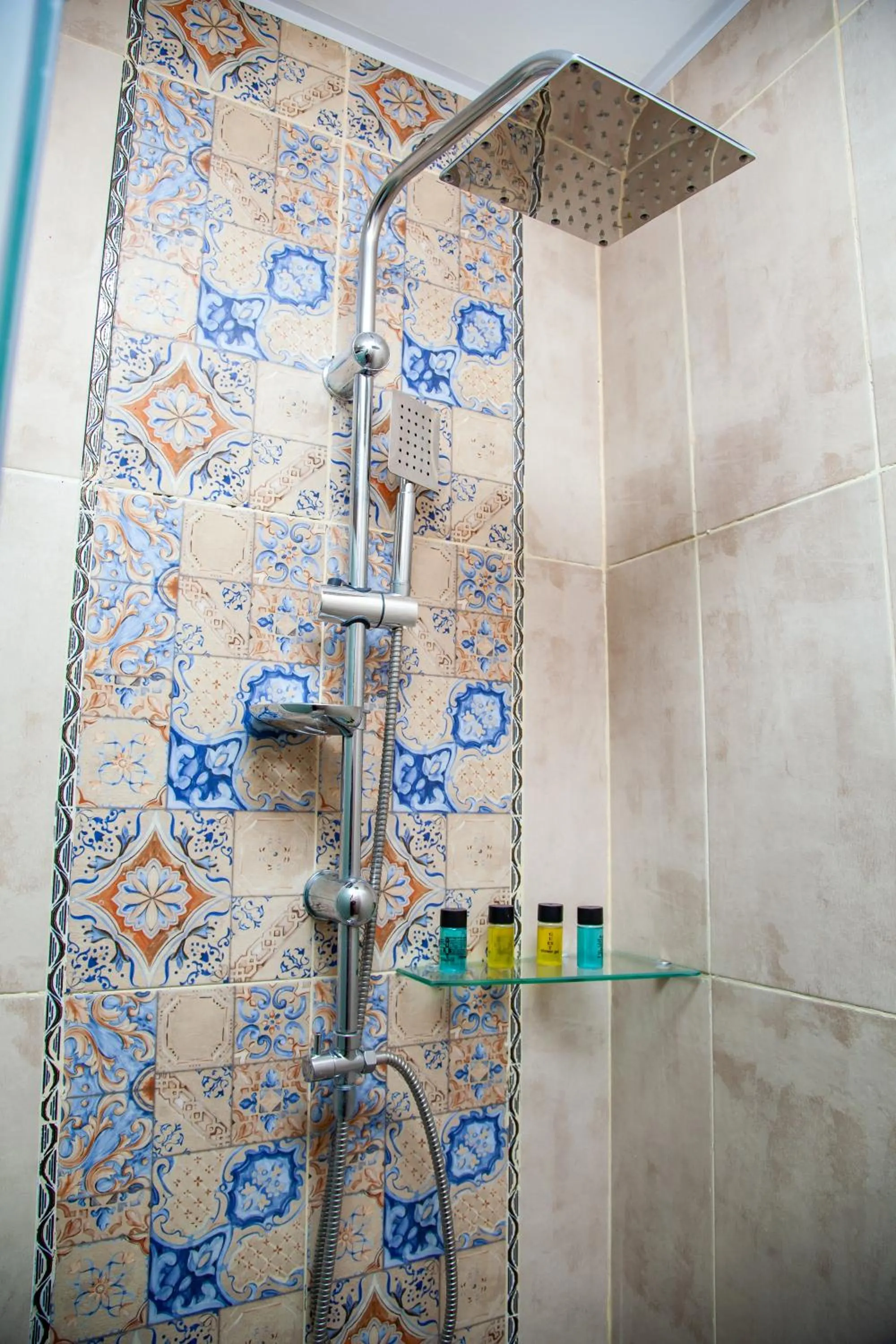 Bathroom in Mildom Hotel Baku