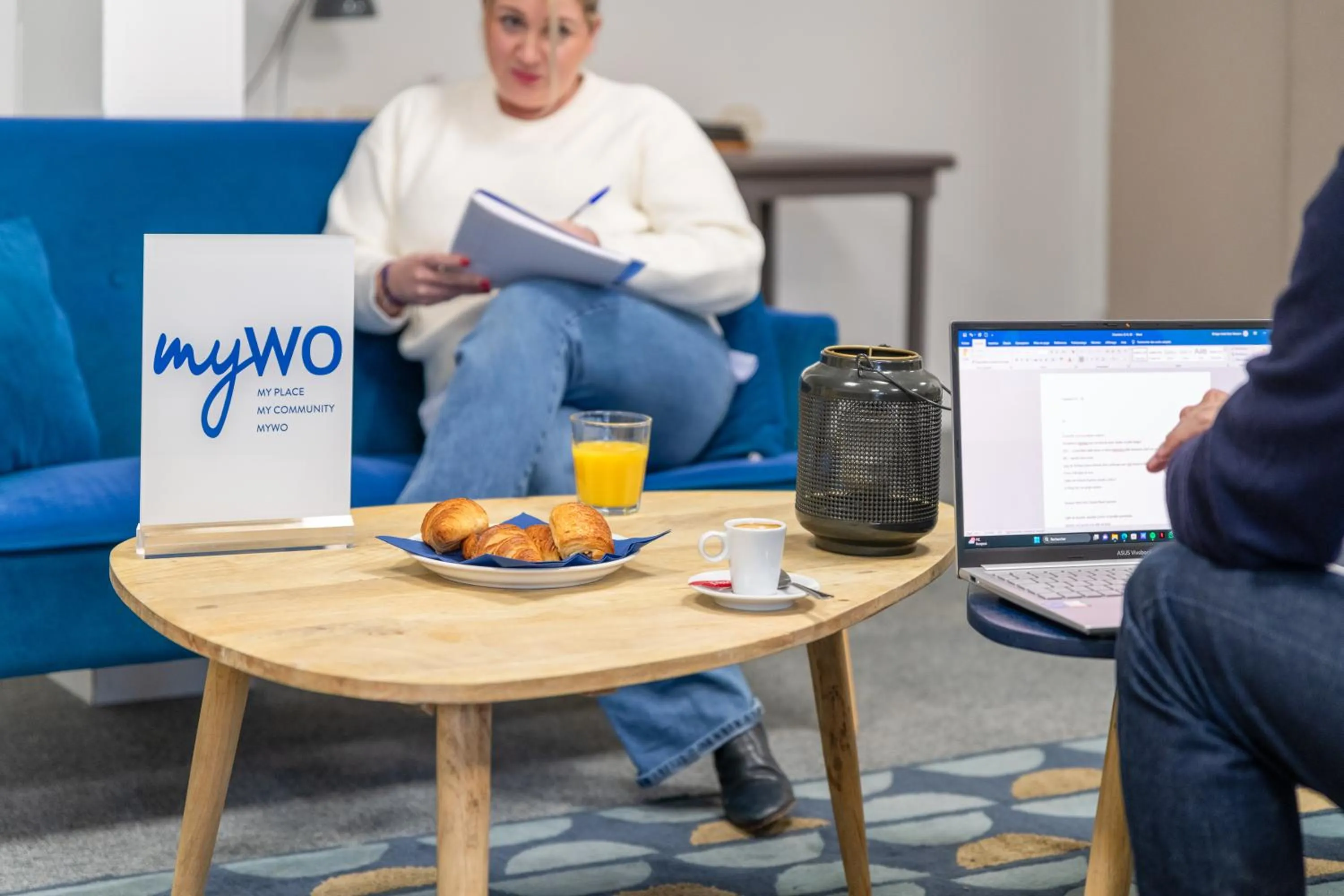 Living room in Best Western Bridge Hotel Lyon East