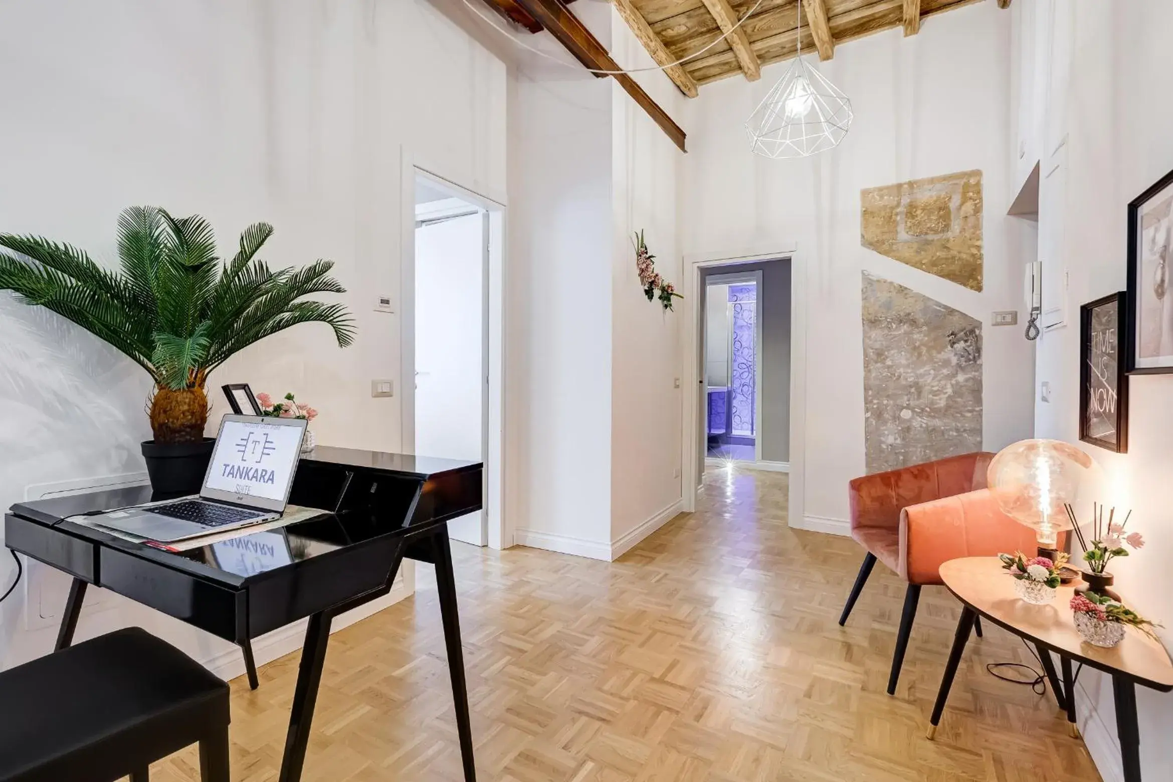 Lobby or reception in Tankara Suite Lobby or reception in Tankara Suite