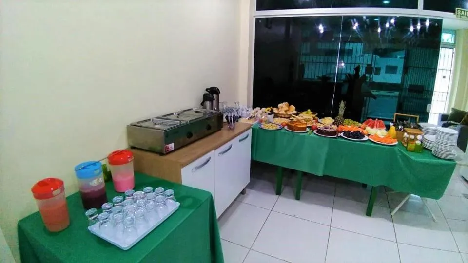 Food and drinks in Pousada Catamarã Praia de Pajuçara