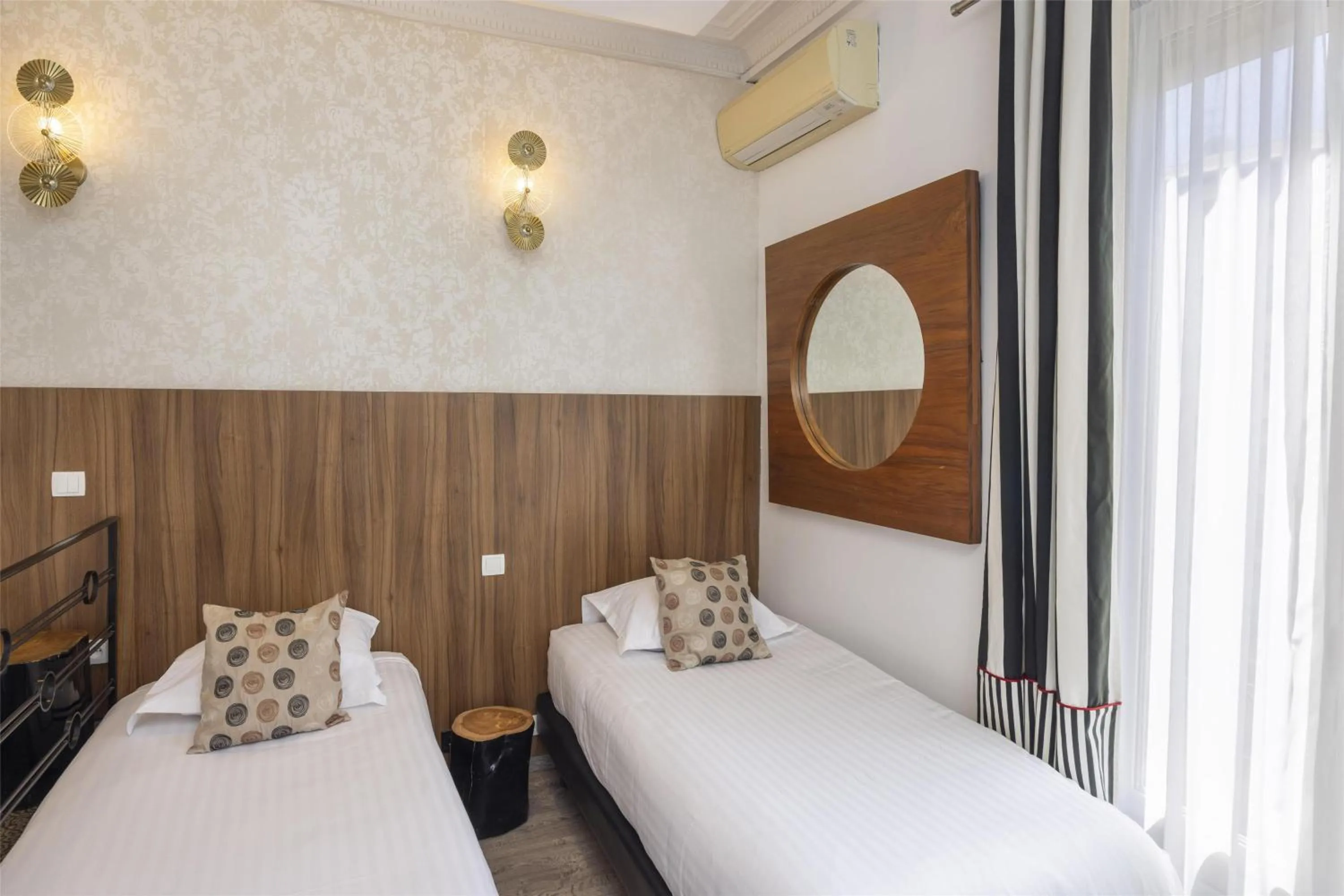 Other, Bed in Best Western Plus Hôtel Brice Garden Nice