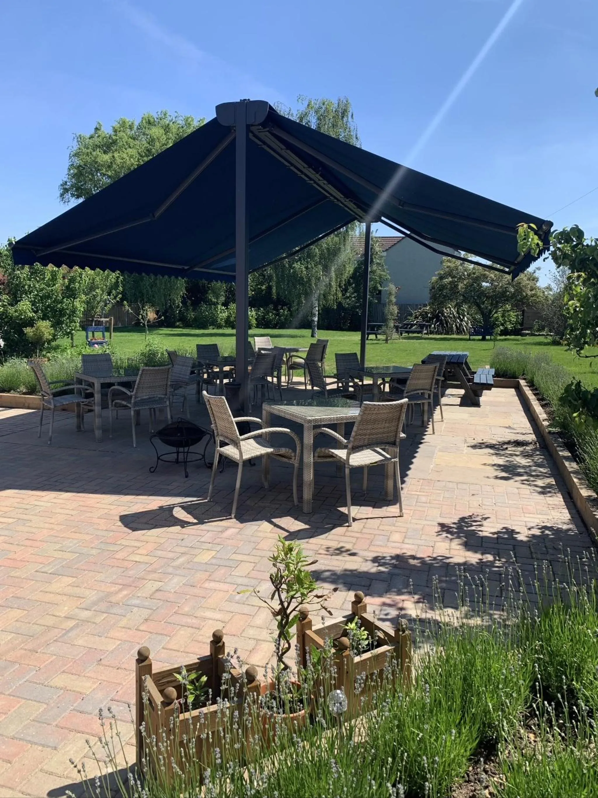 Garden in The Kings Arms, Colchester A120