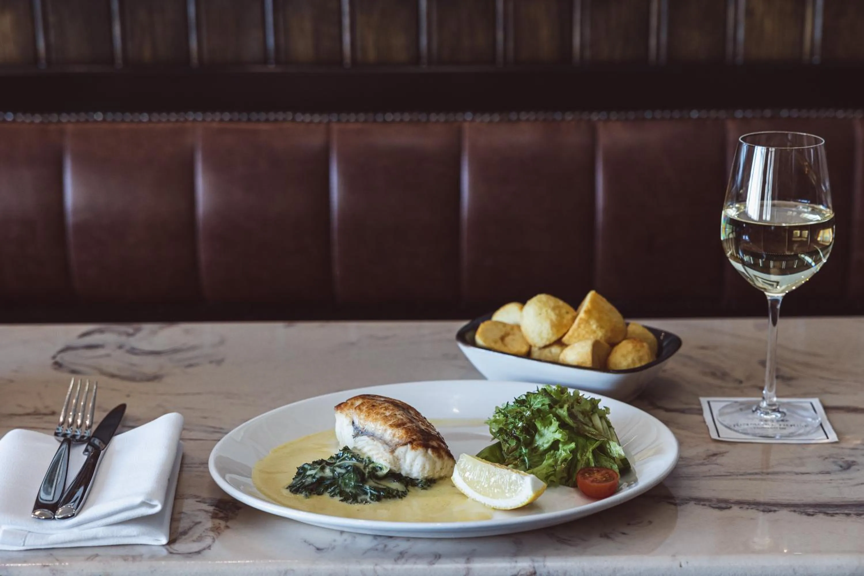 Restaurant/places to eat in Dunmore House Hotel