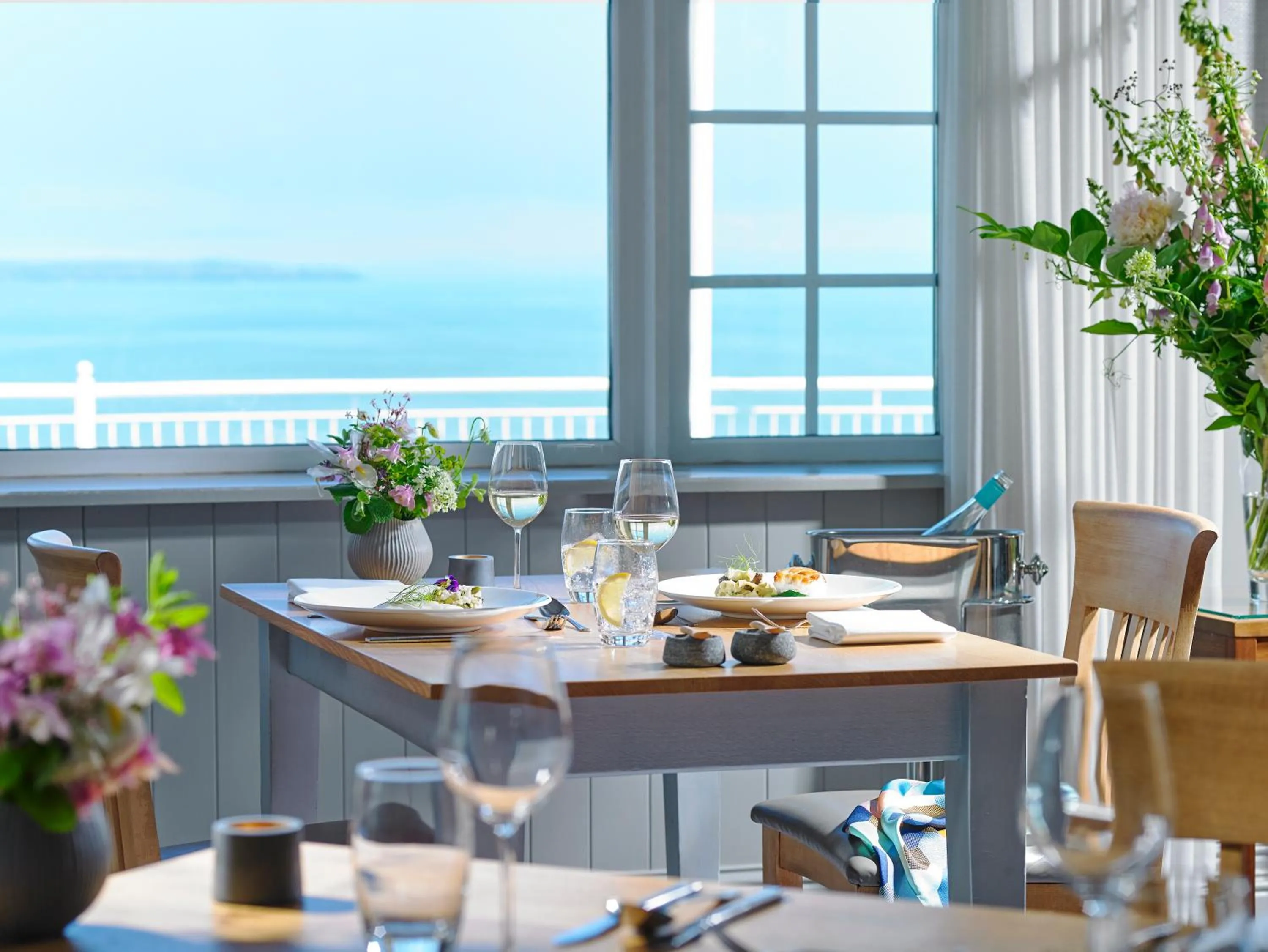 Restaurant/places to eat in Dunmore House Hotel