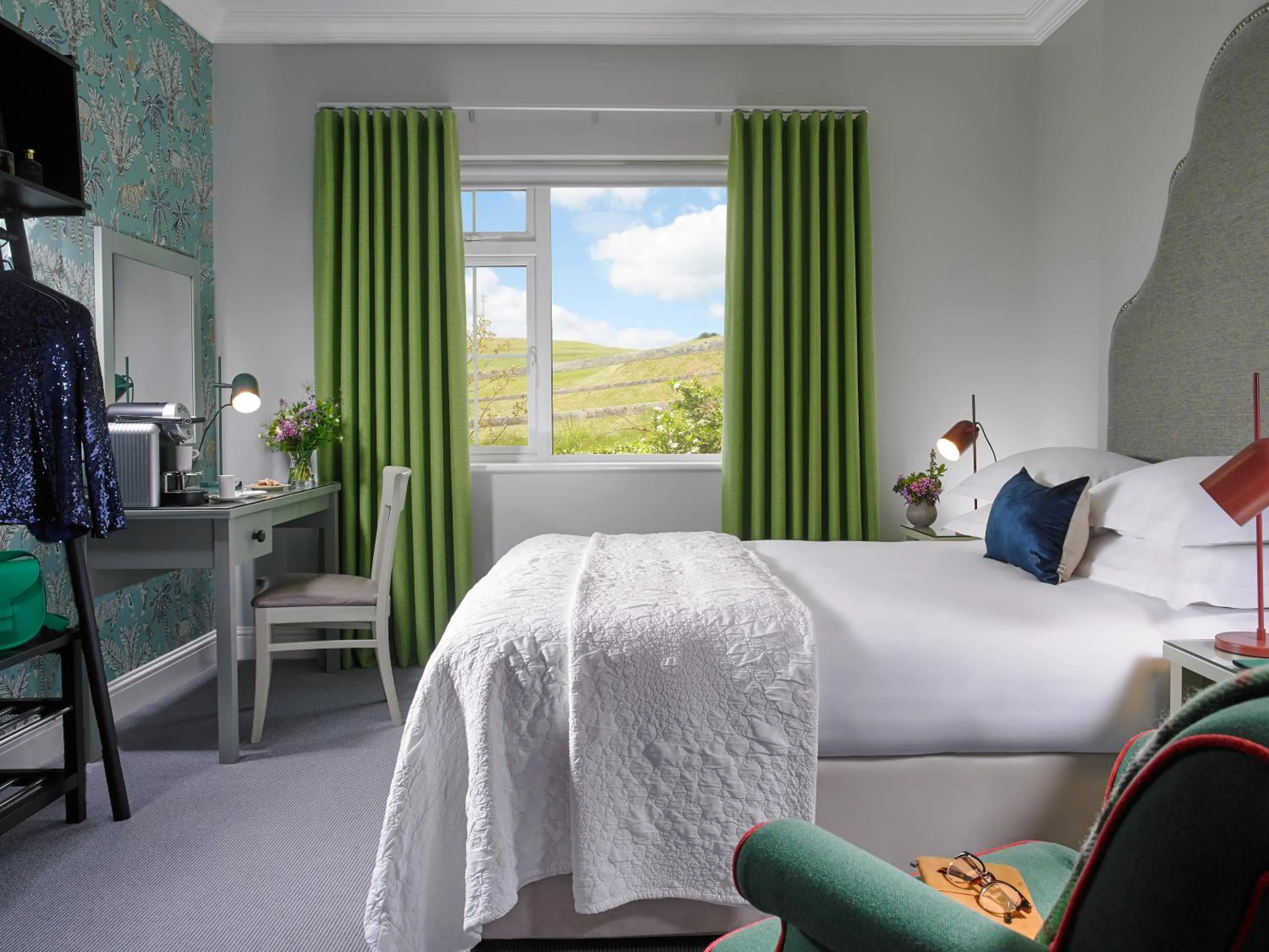 Bed in Dunmore House Hotel