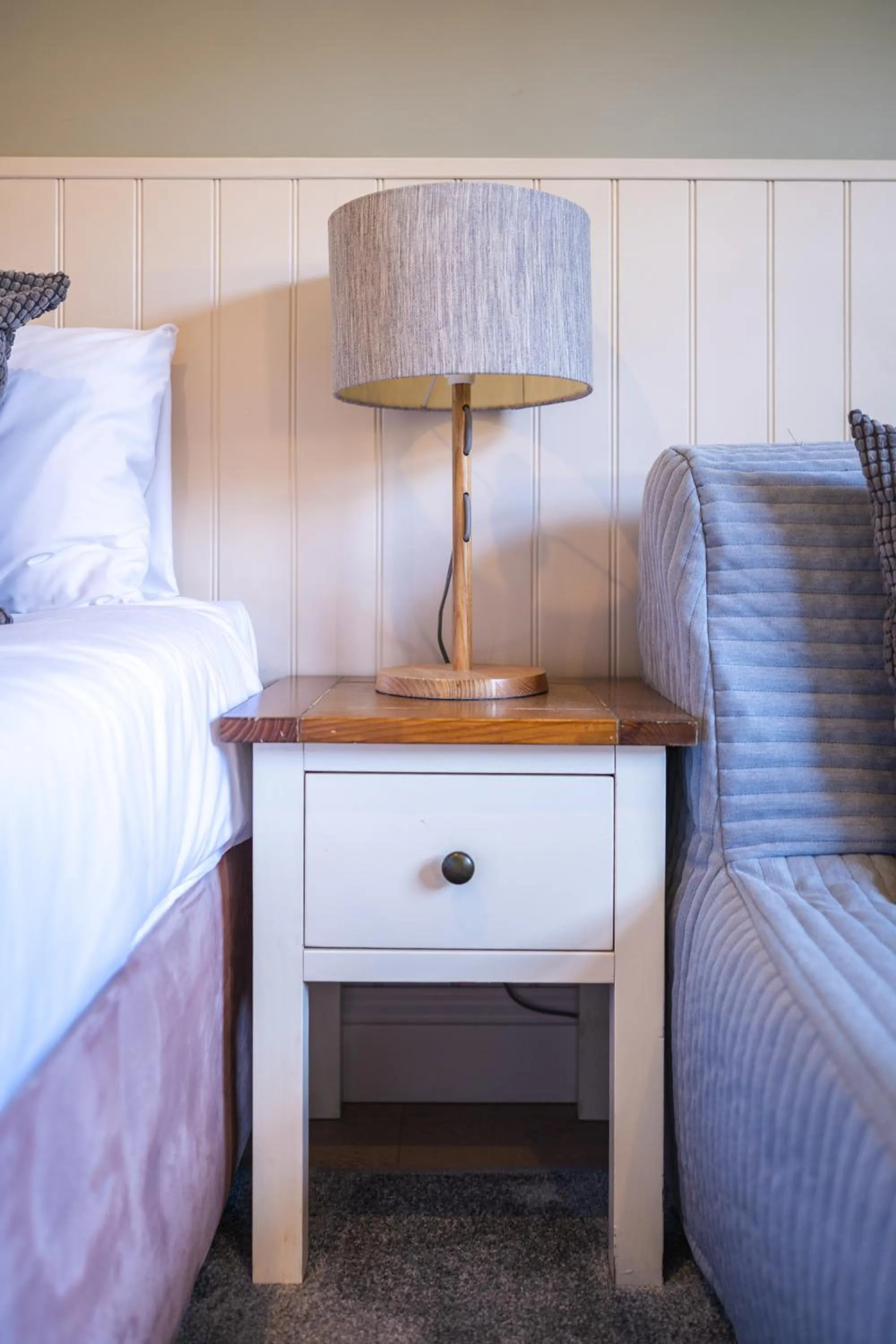 Bedroom, Bed in The Oyster Smack