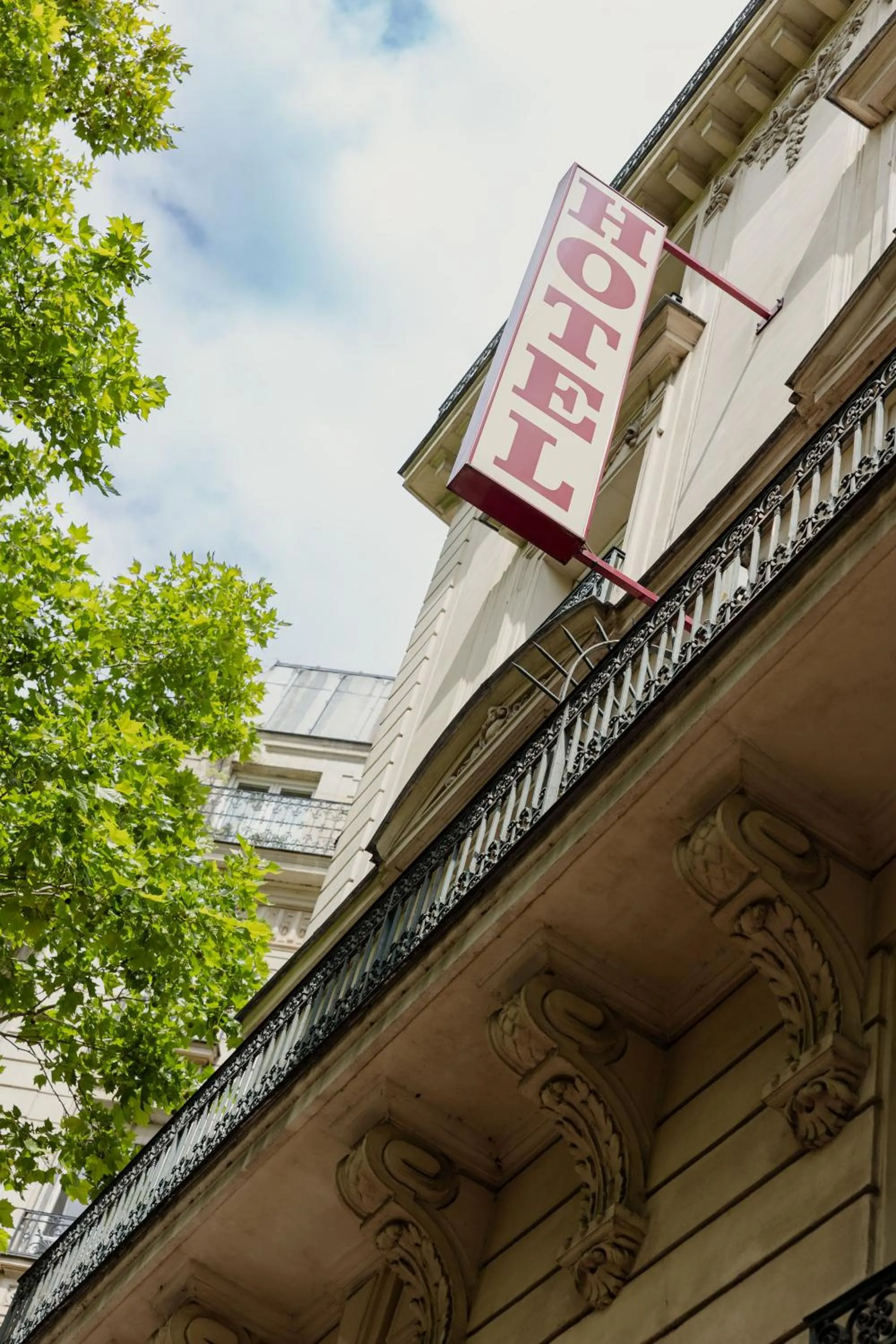 Facade/entrance in Grand Hotel Francais