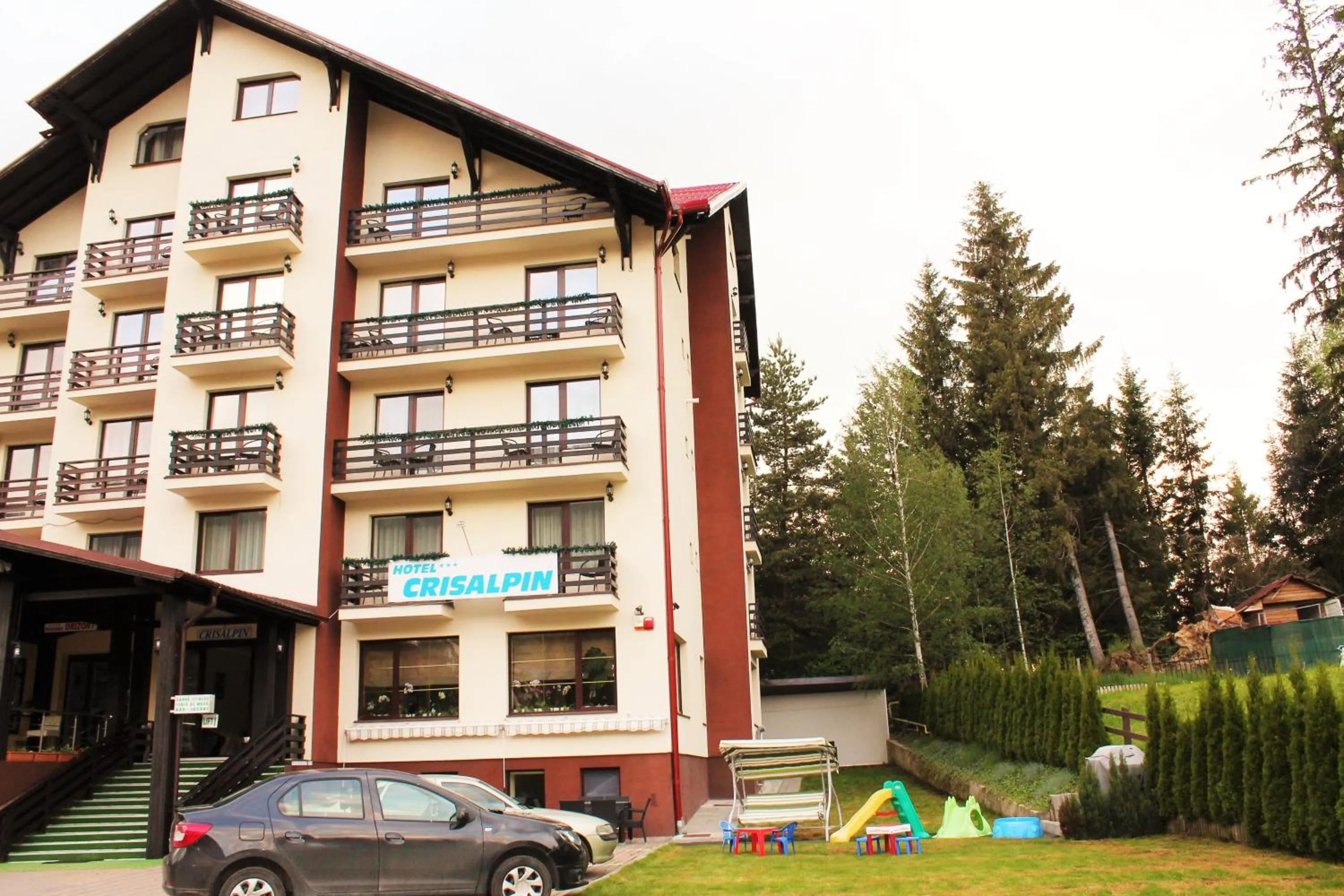 Facade/entrance in Hotel Crisalpin