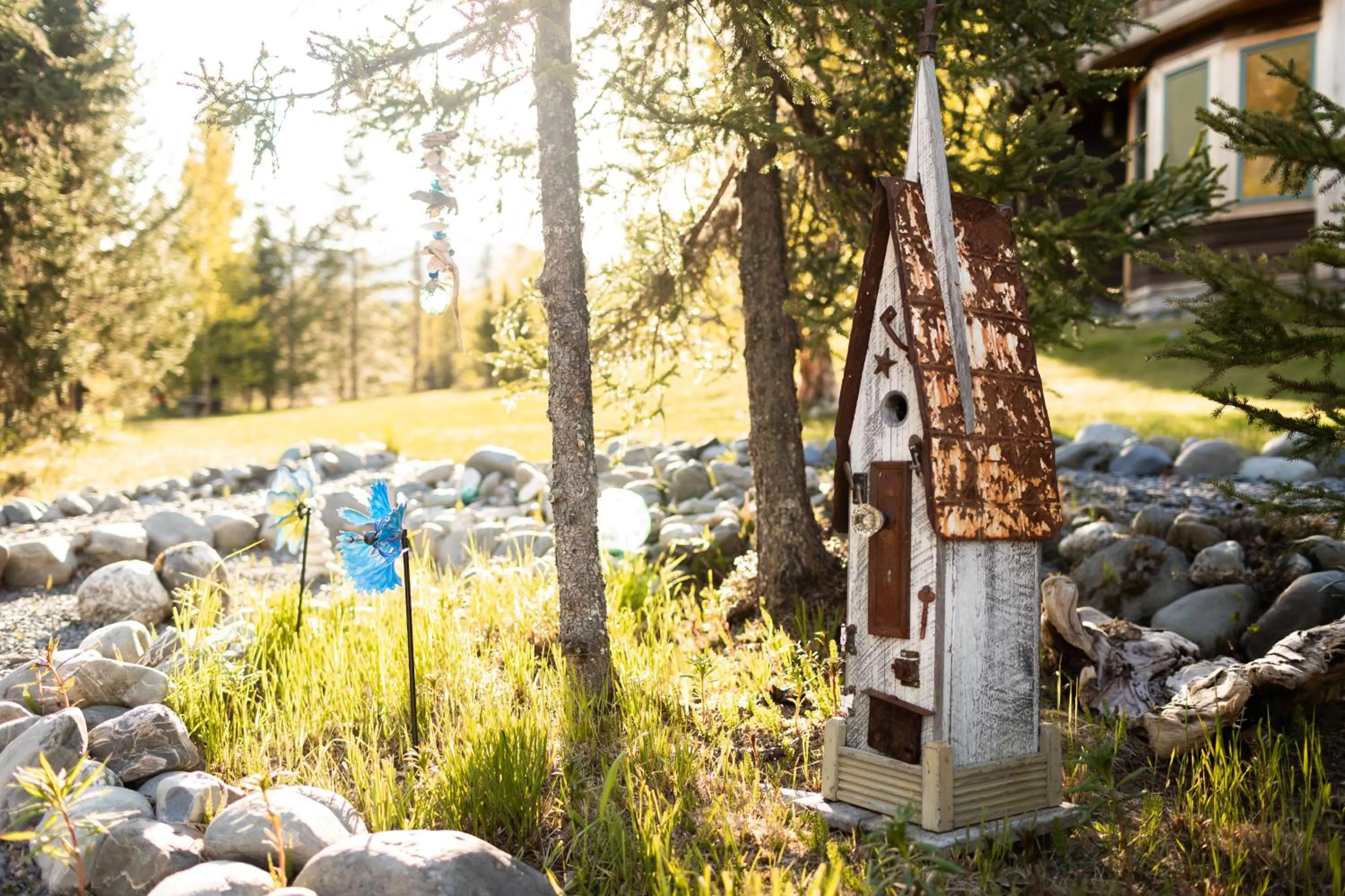 Garden in Inn at Tern Lake