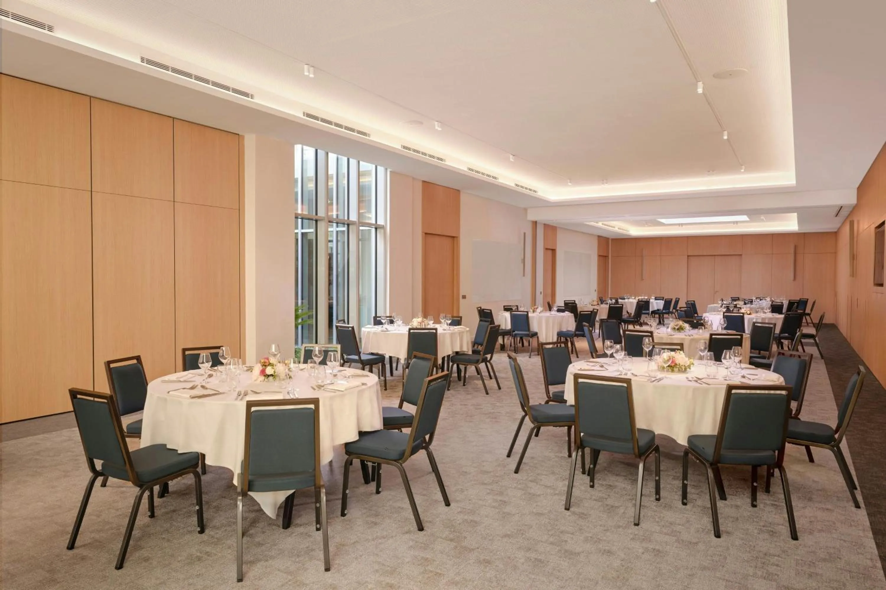 Meeting/conference room in AC Hotel by Marriott Nice