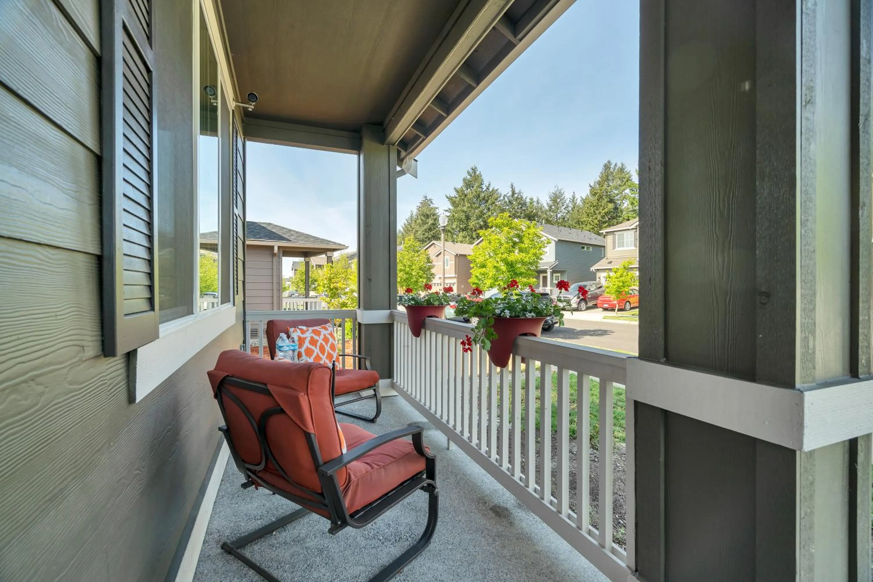 Balcony/Terrace in Terra House Tacoma - EV Power Station, Crib, Stroller, High Chair