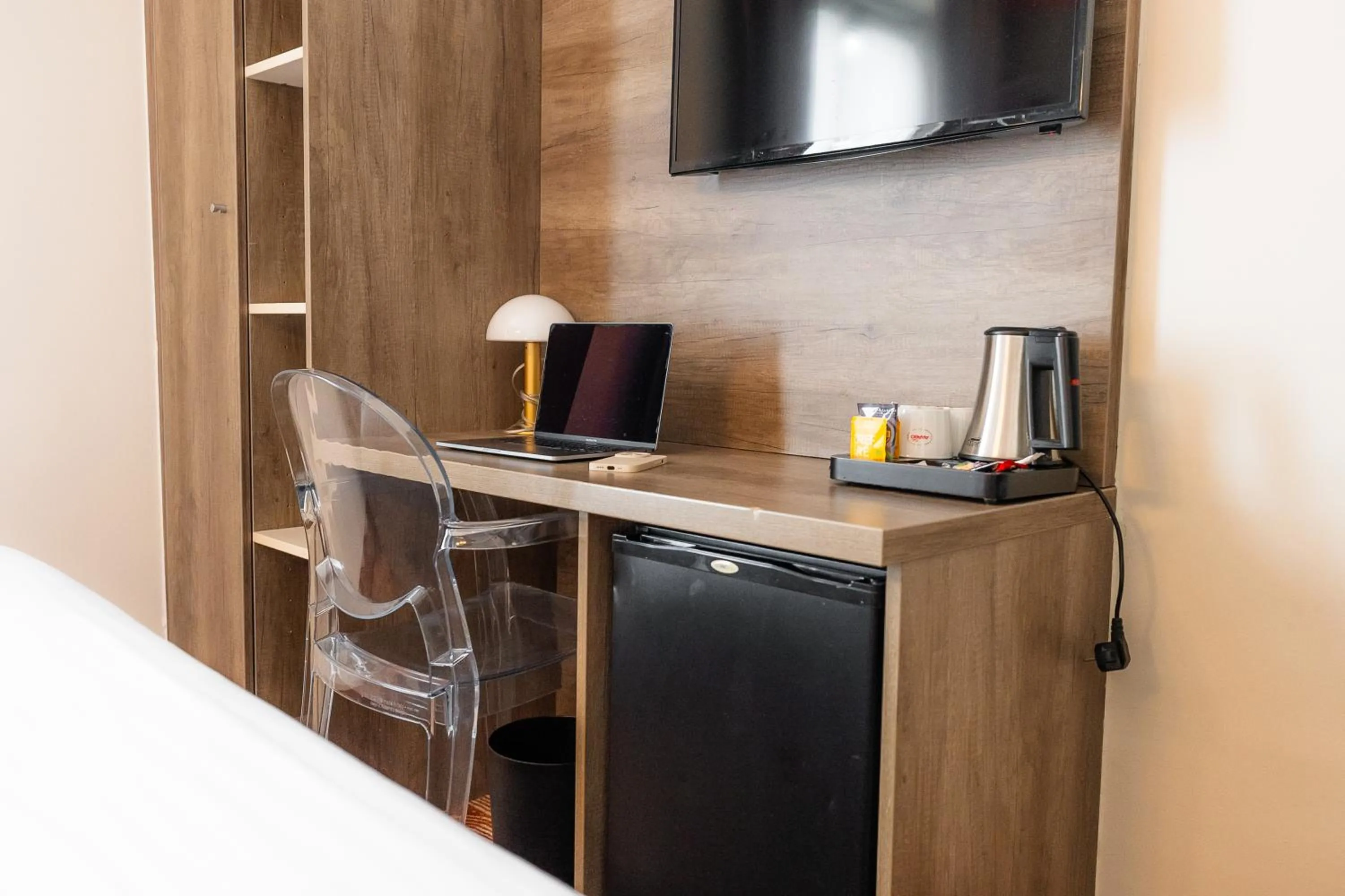 Seating area in Hôtel Le Seize, Nice Centre