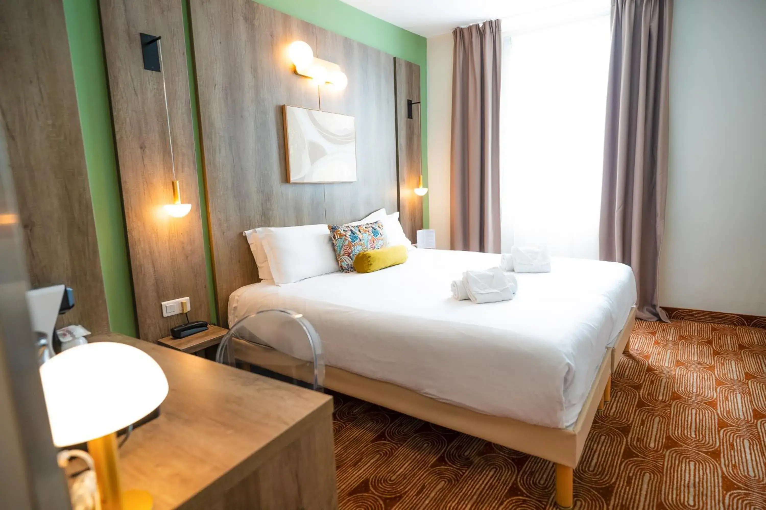 Superior Room in Hôtel Le Seize, Nice Centre Superior Room in Hôtel Le Seize, Nice Centre