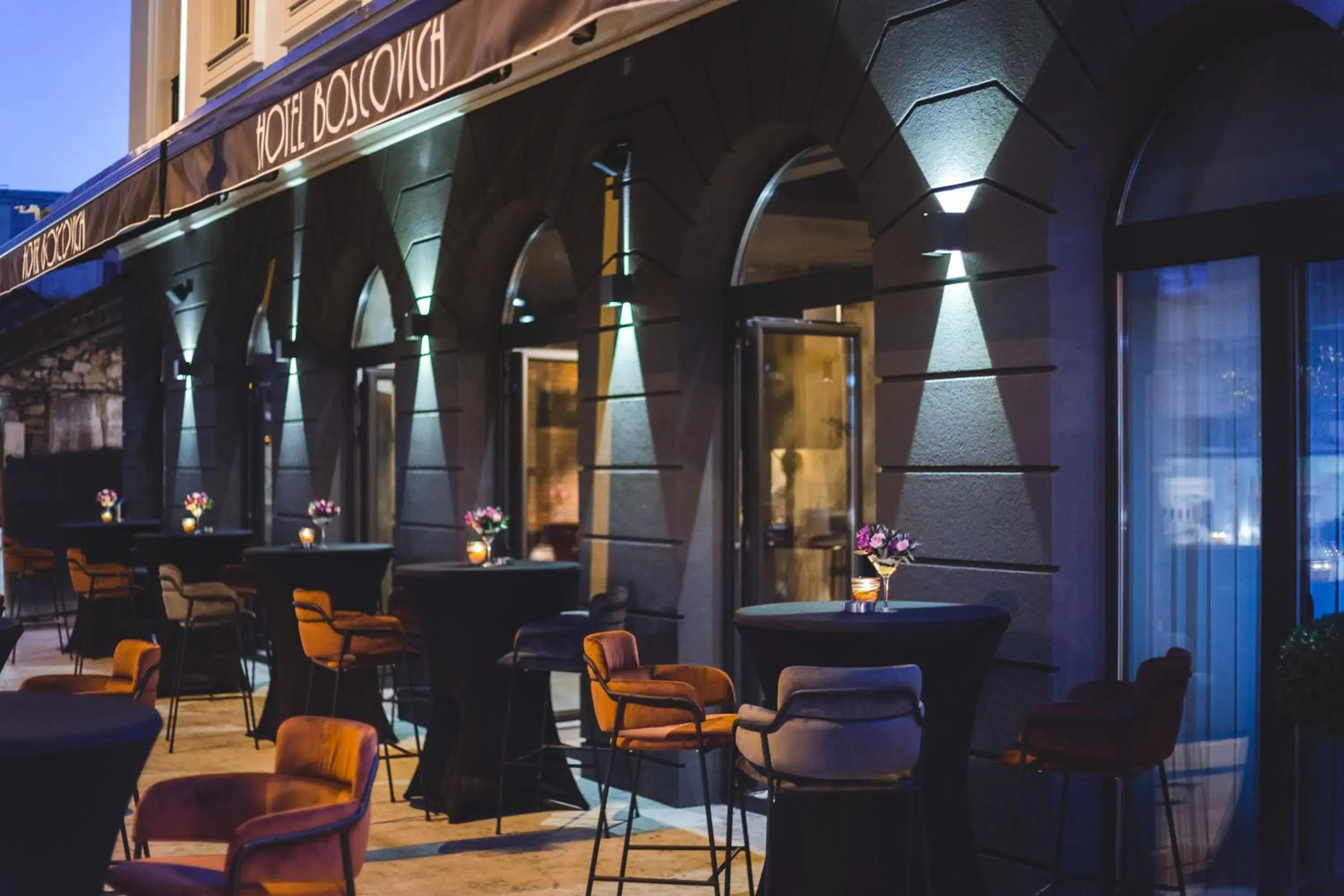 Lounge or bar in Boscovich Boutique Hotel Lounge or bar in Boscovich Boutique Hotel