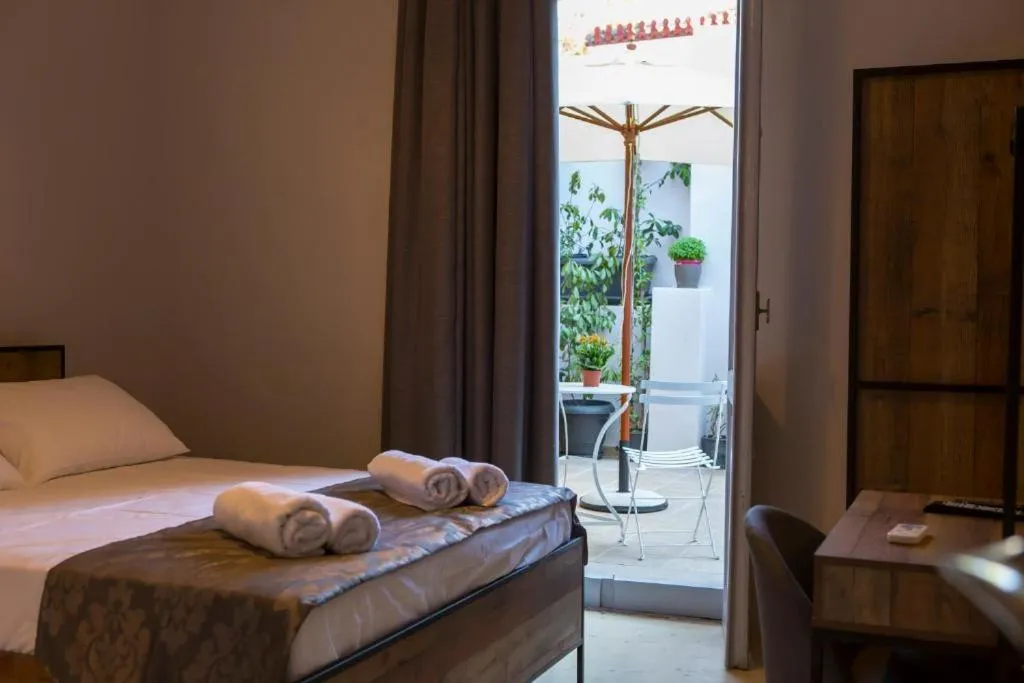 Bed in One Three One - In the Heart of Athens