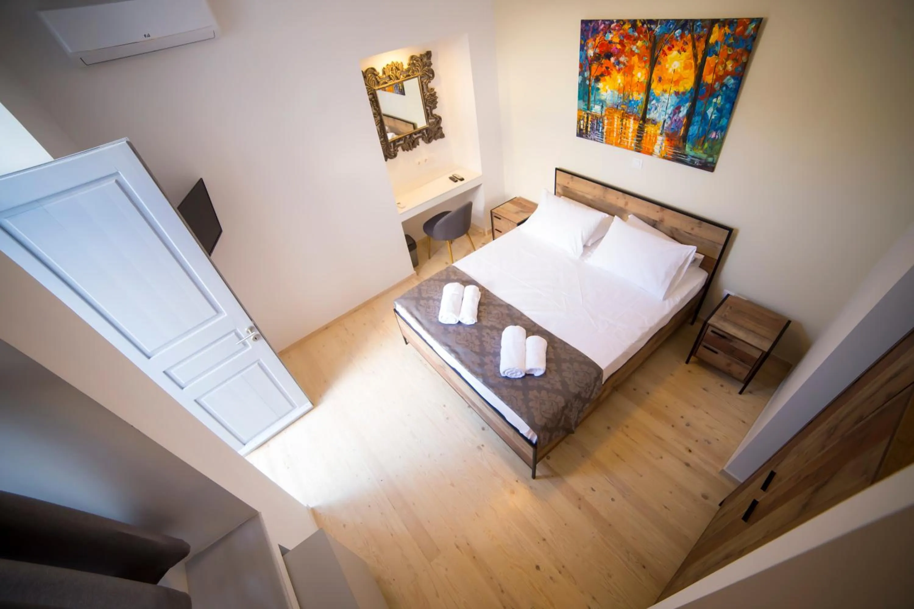 Photo of the whole room, Bed in One Three One - In the Heart of Athens