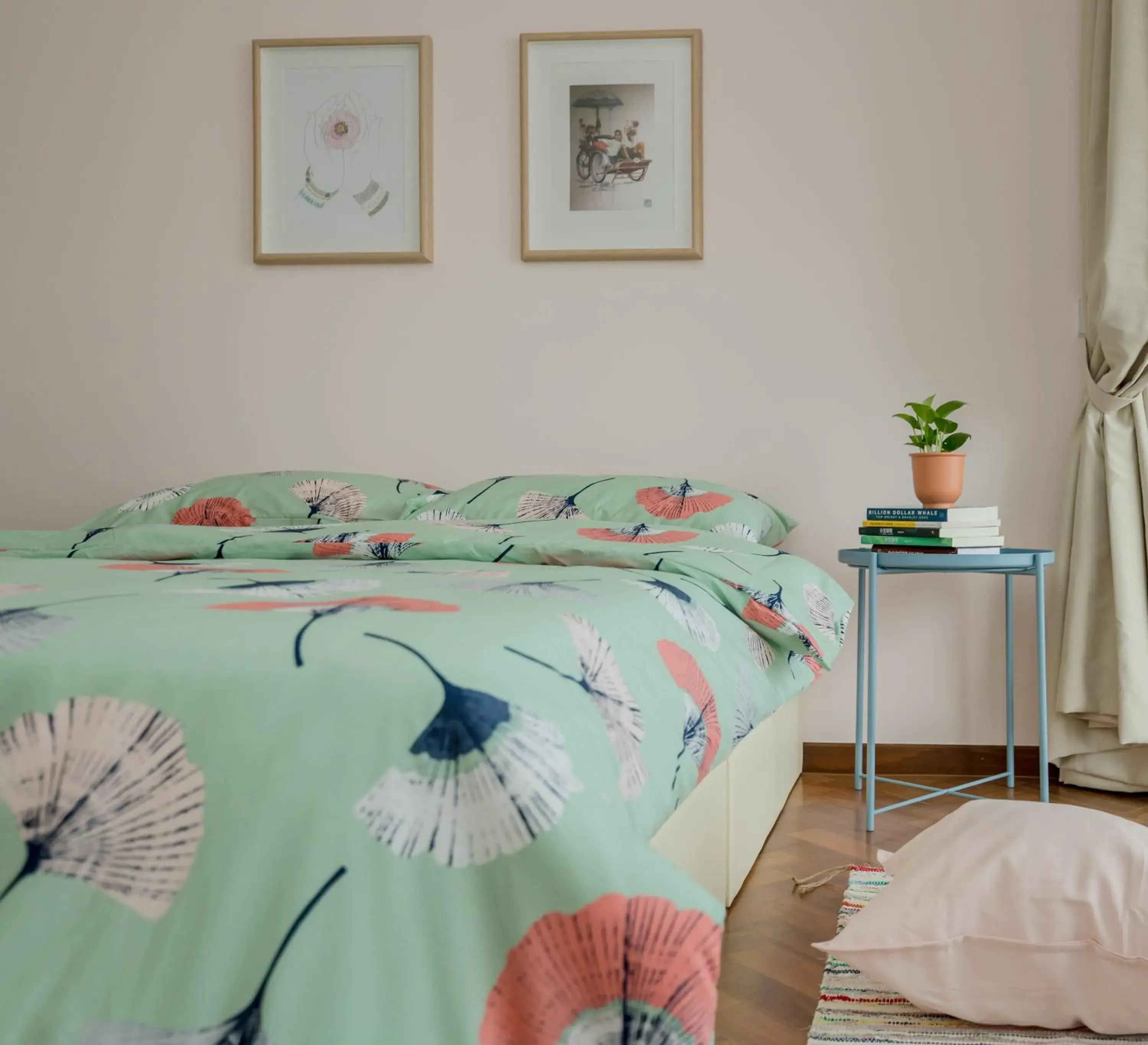 Bed in The Landmark Condo, by Sanguine Bed in The Landmark Condo, by Sanguine