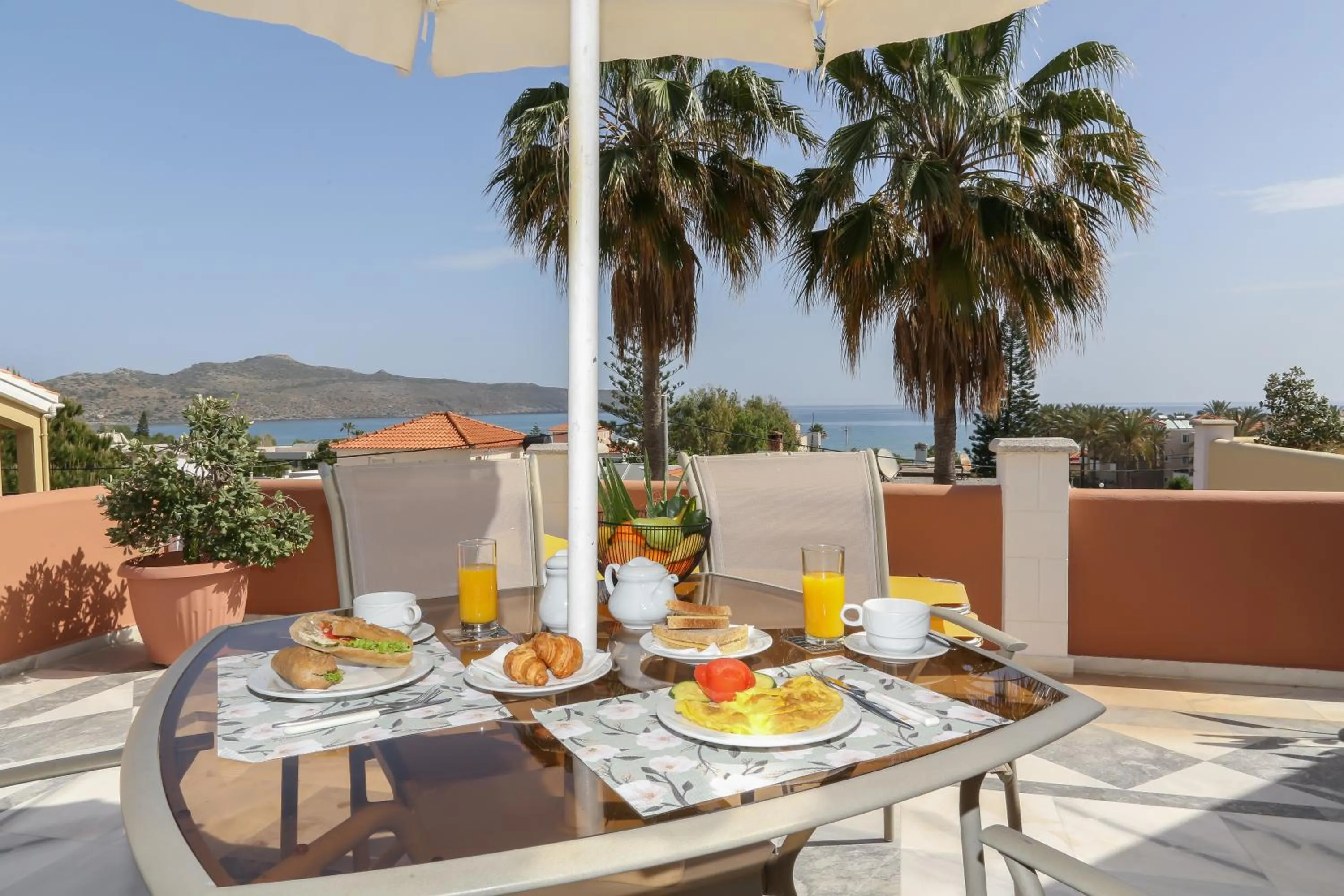 Balcony/Terrace in Heaven Apartments